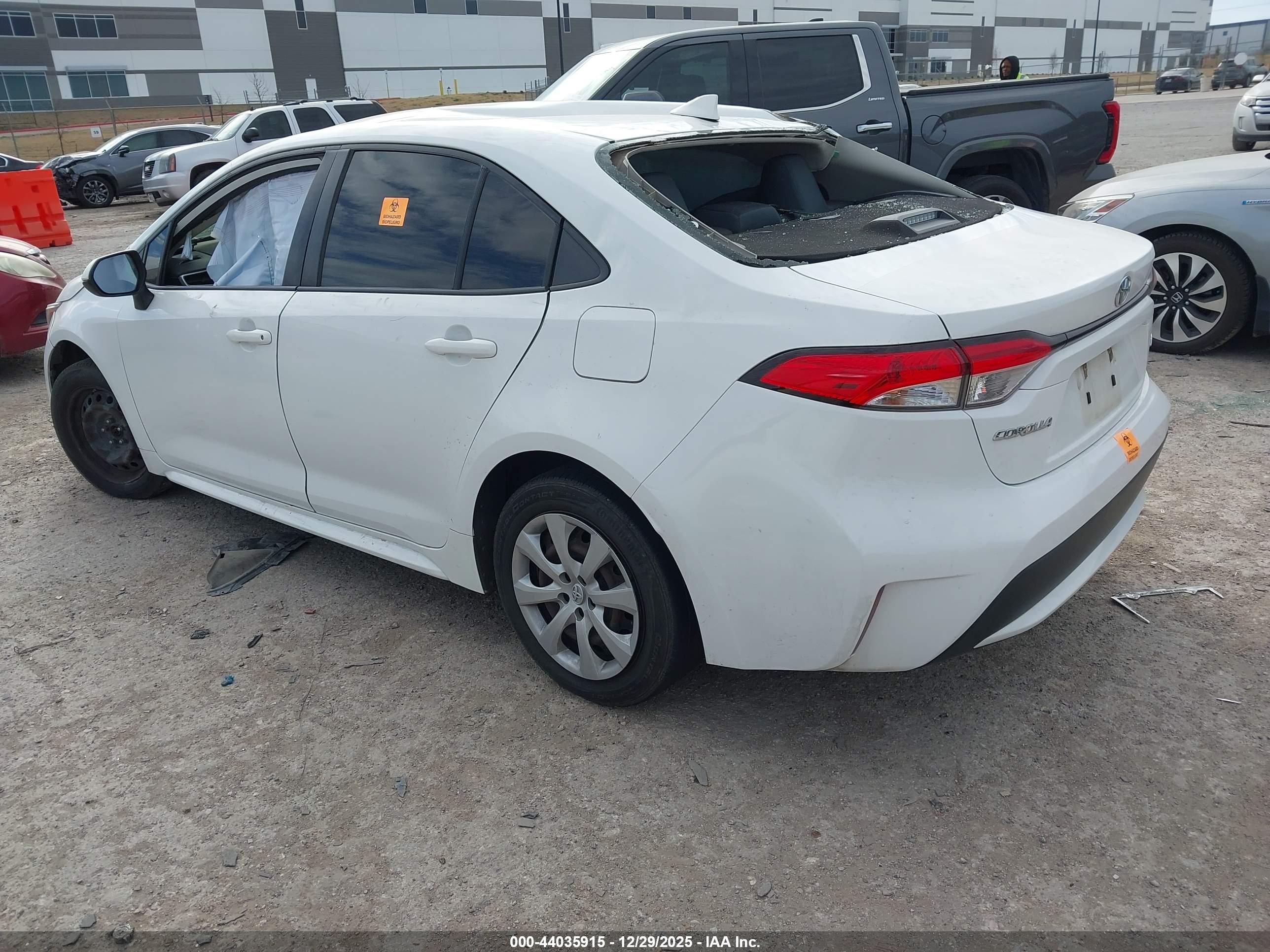 TOYOTA COROLLA image 3