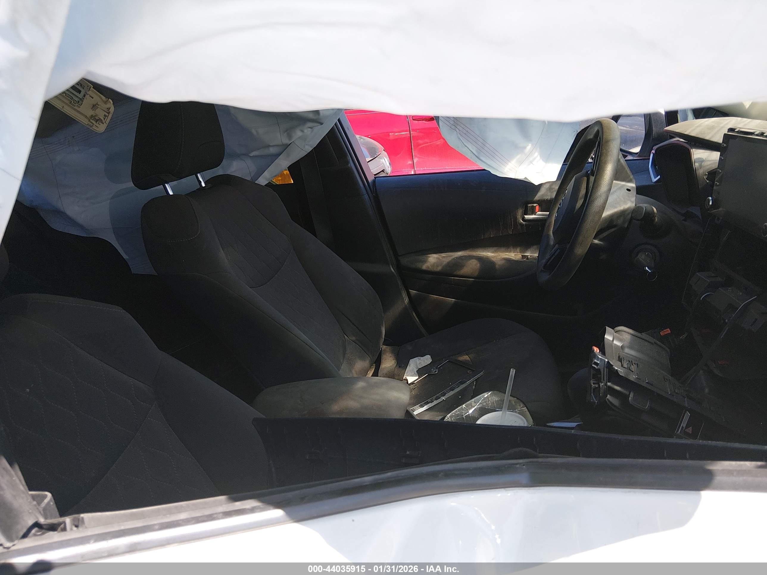 TOYOTA COROLLA image 5