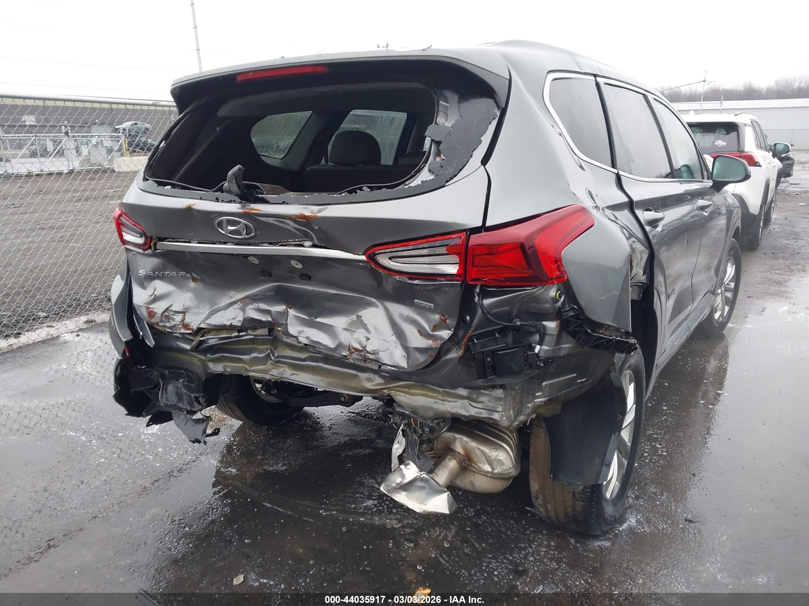 HYUNDAI SANTA image 6