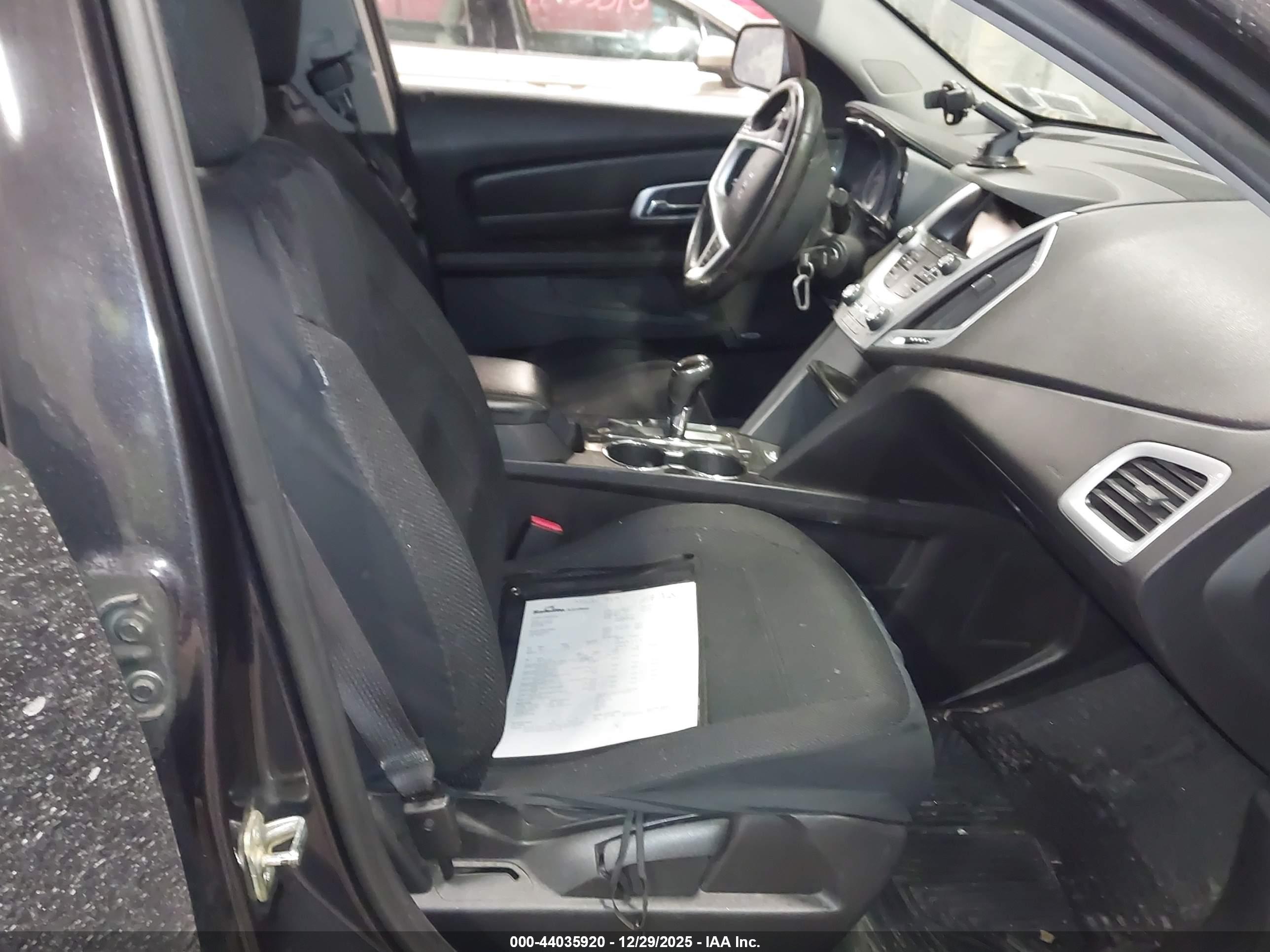 GMC TERRAIN image 5