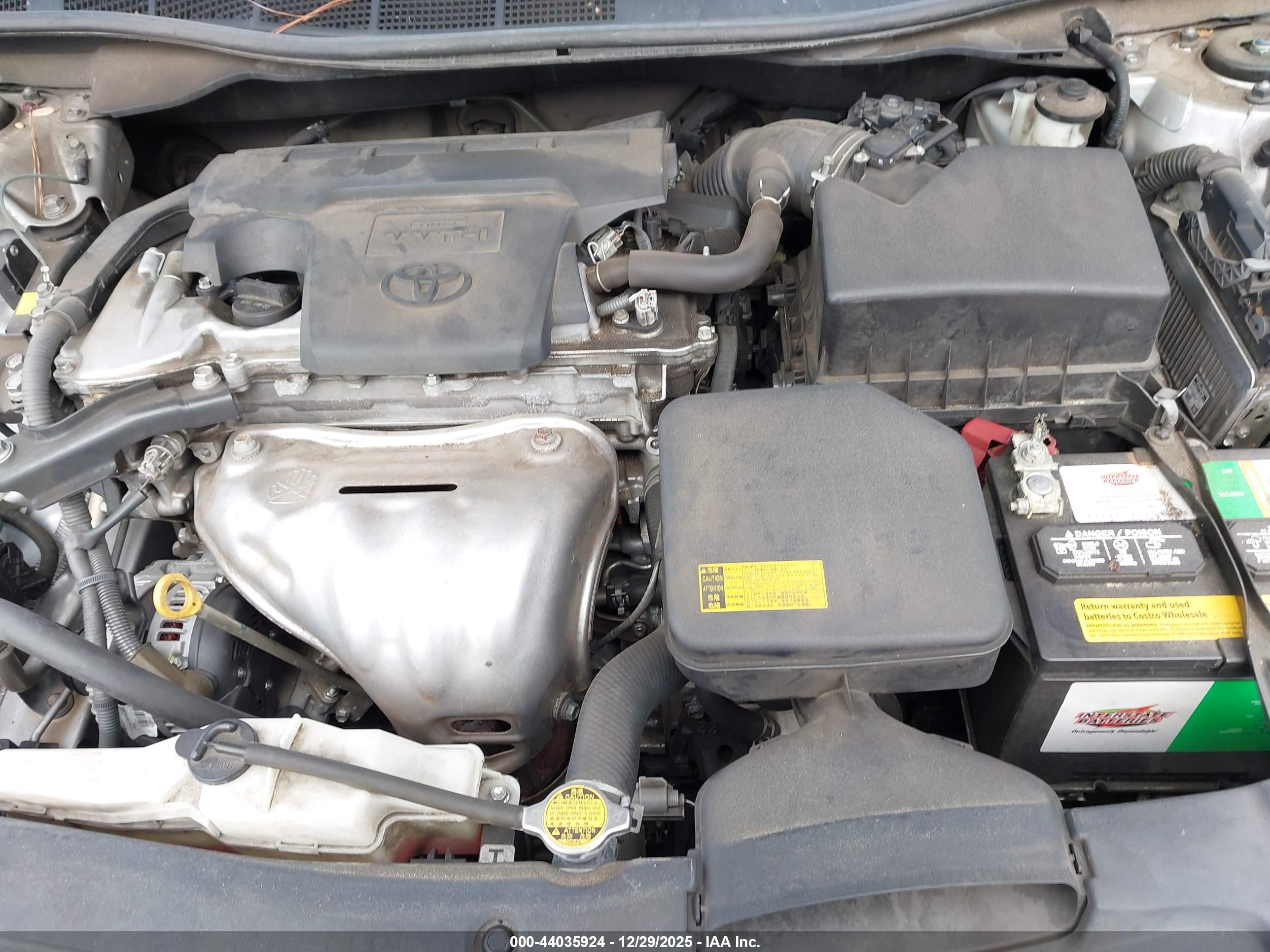TOYOTA CAMRY image 10