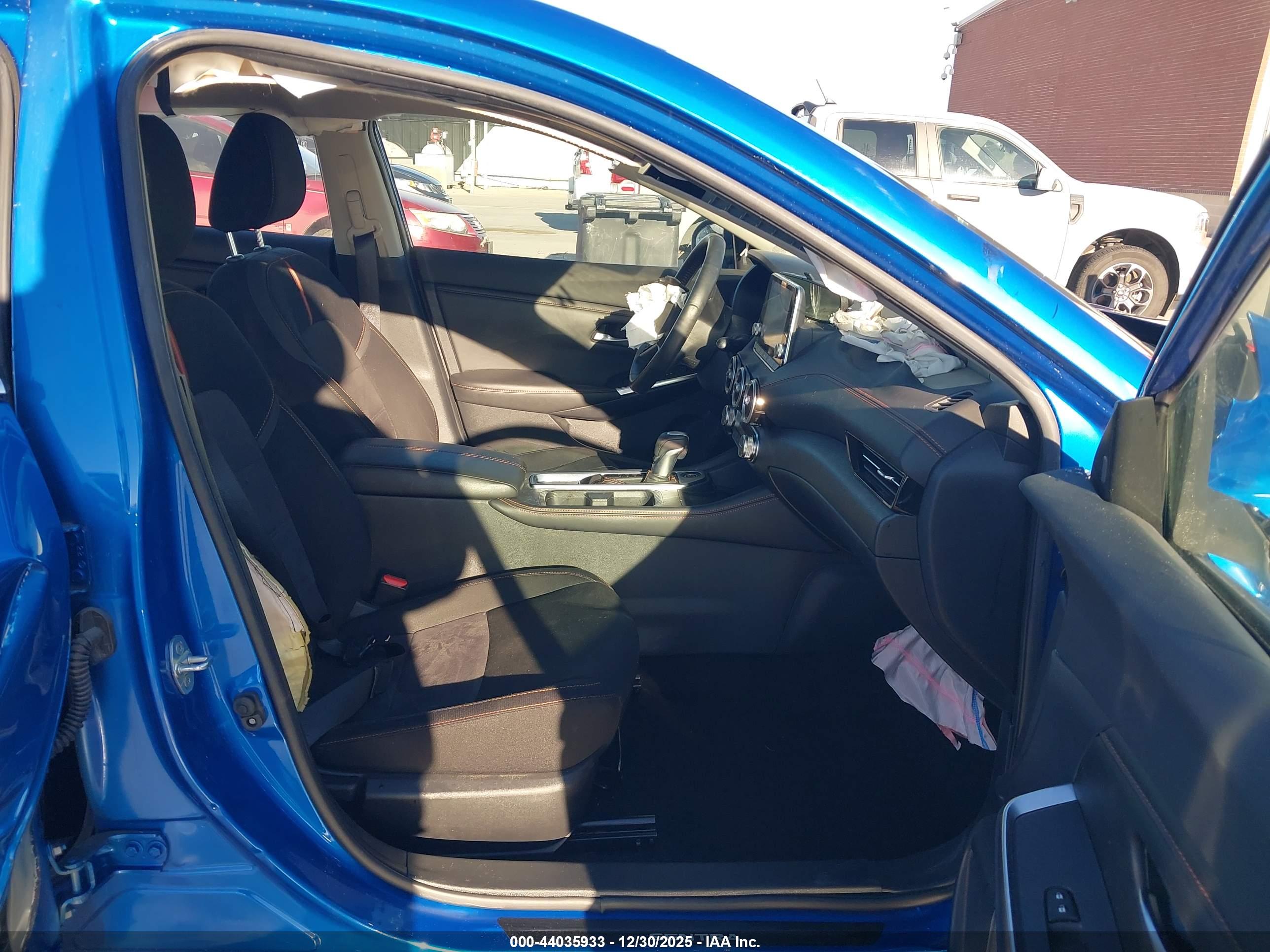 NISSAN SENTRA image 5
