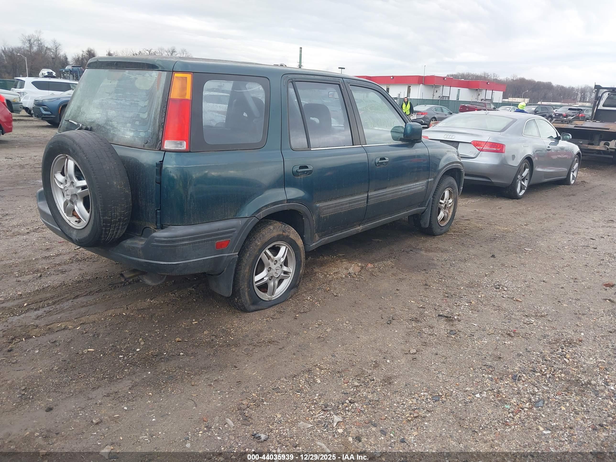 HONDA CR-V image 4