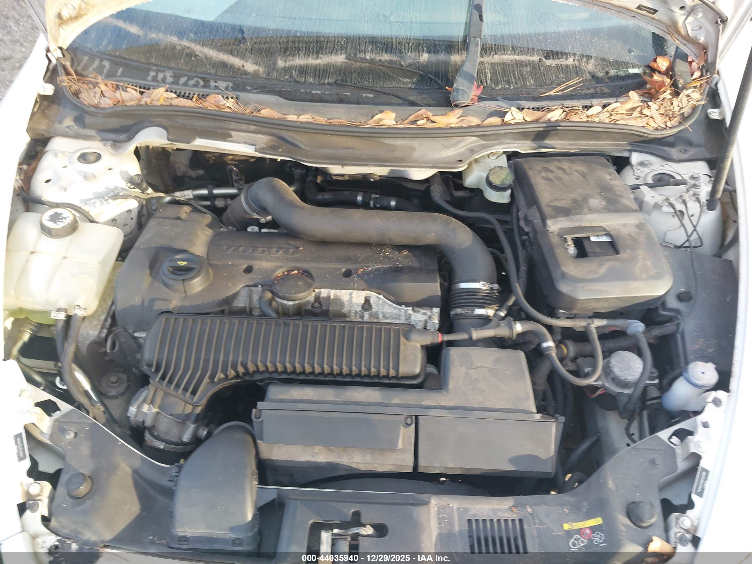 VOLVO C30 image 10