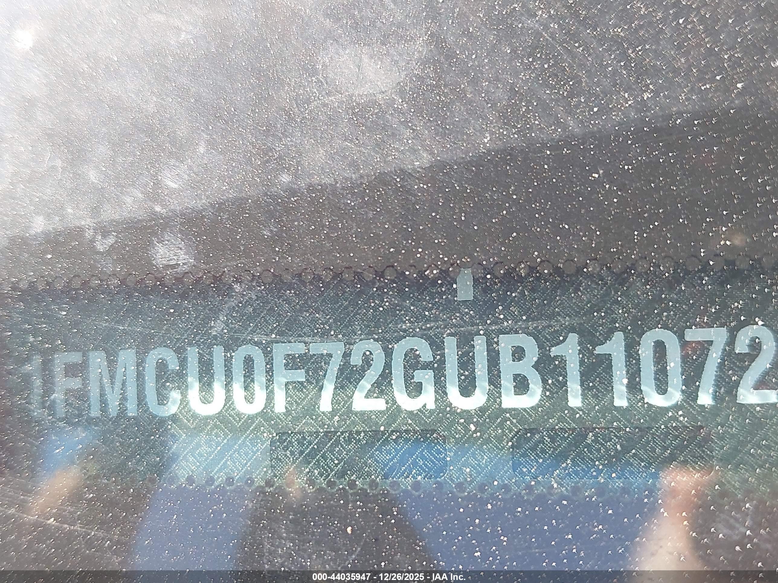 FORD ESCAPE image 9