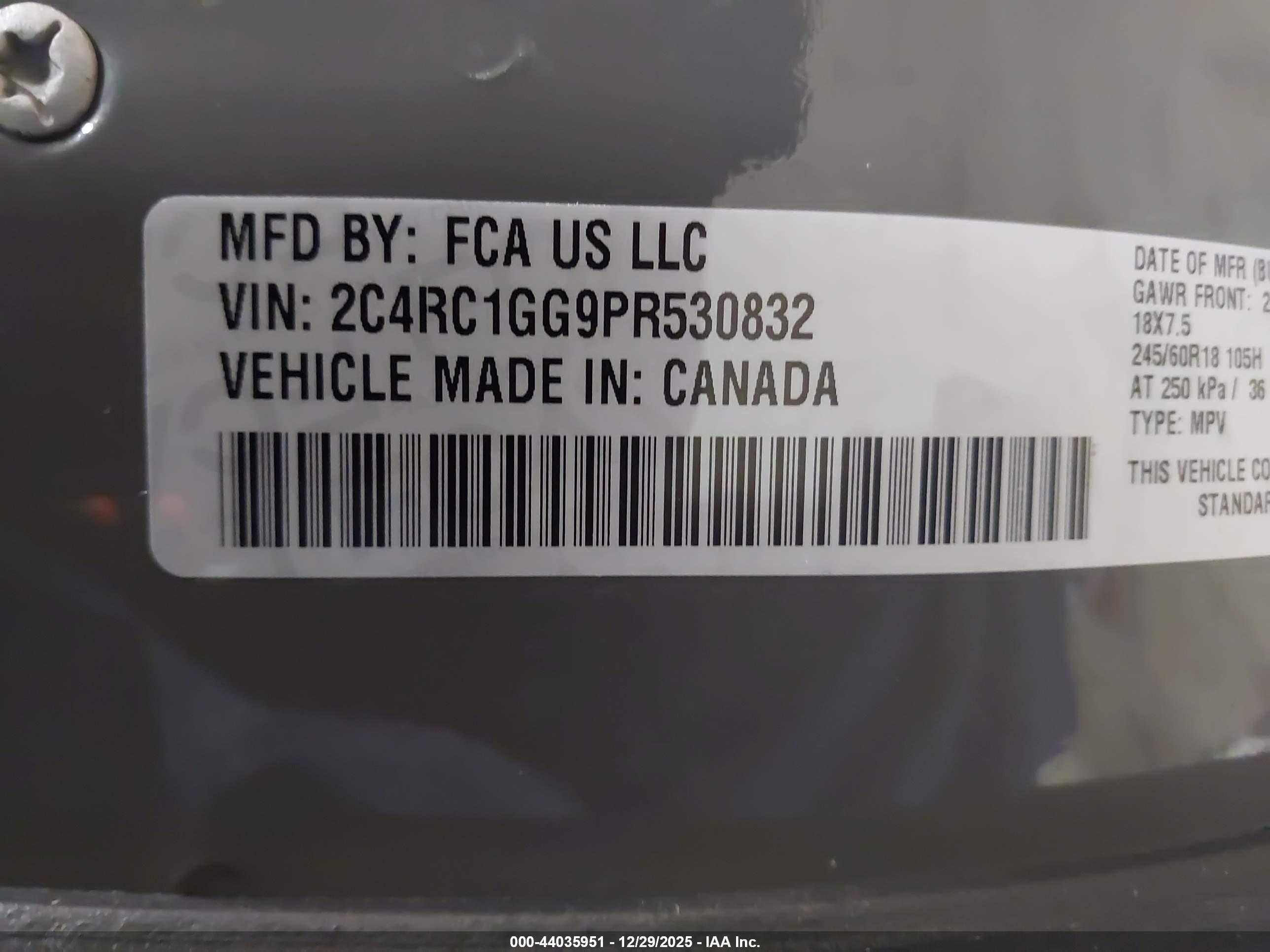 CHRYSLER PACIFICA image 9