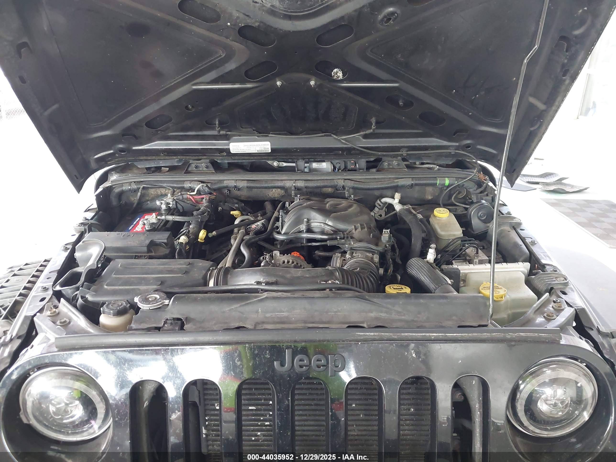 JEEP WRANGLER image 10
