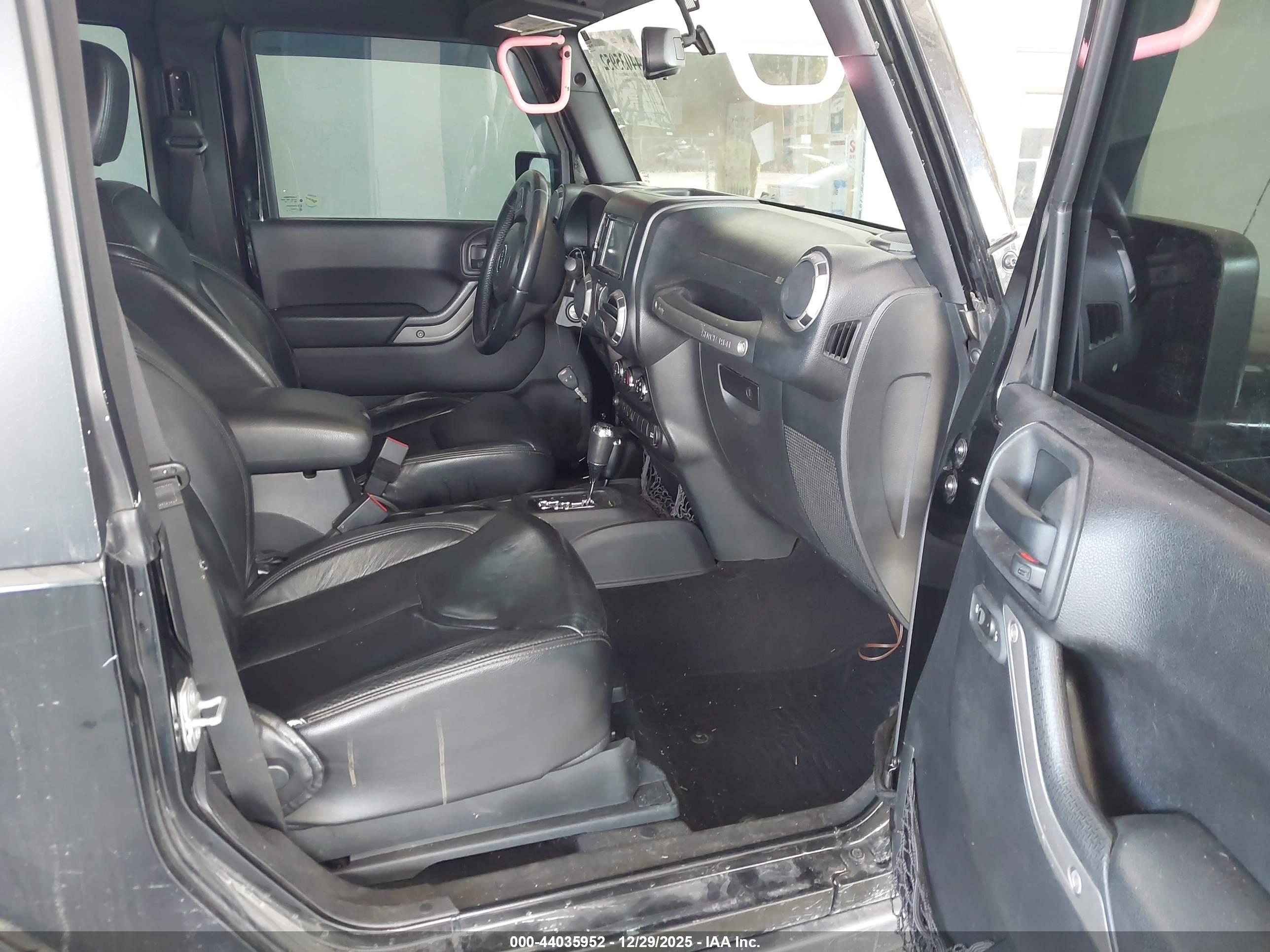 JEEP WRANGLER image 5