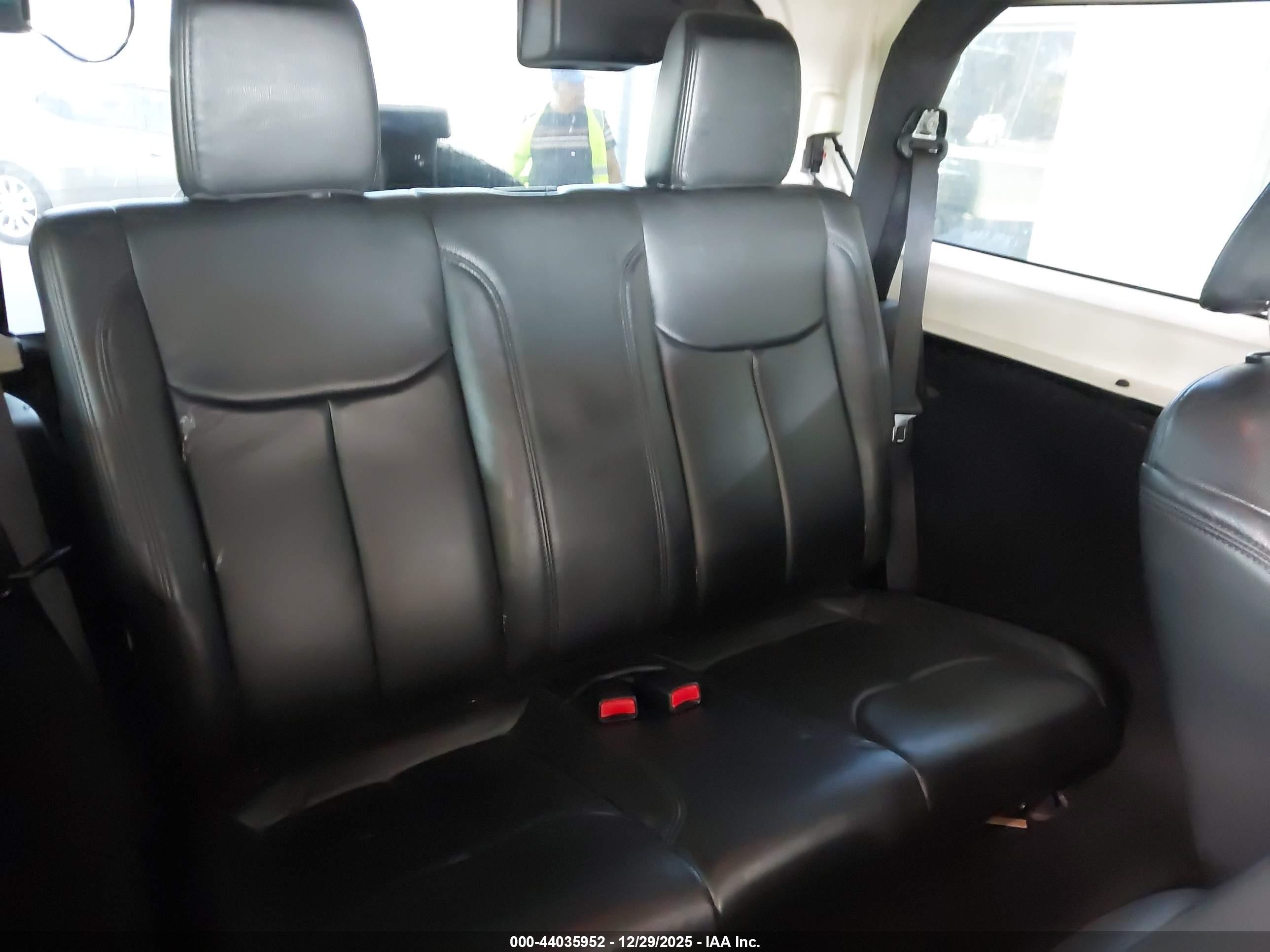 JEEP WRANGLER image 8
