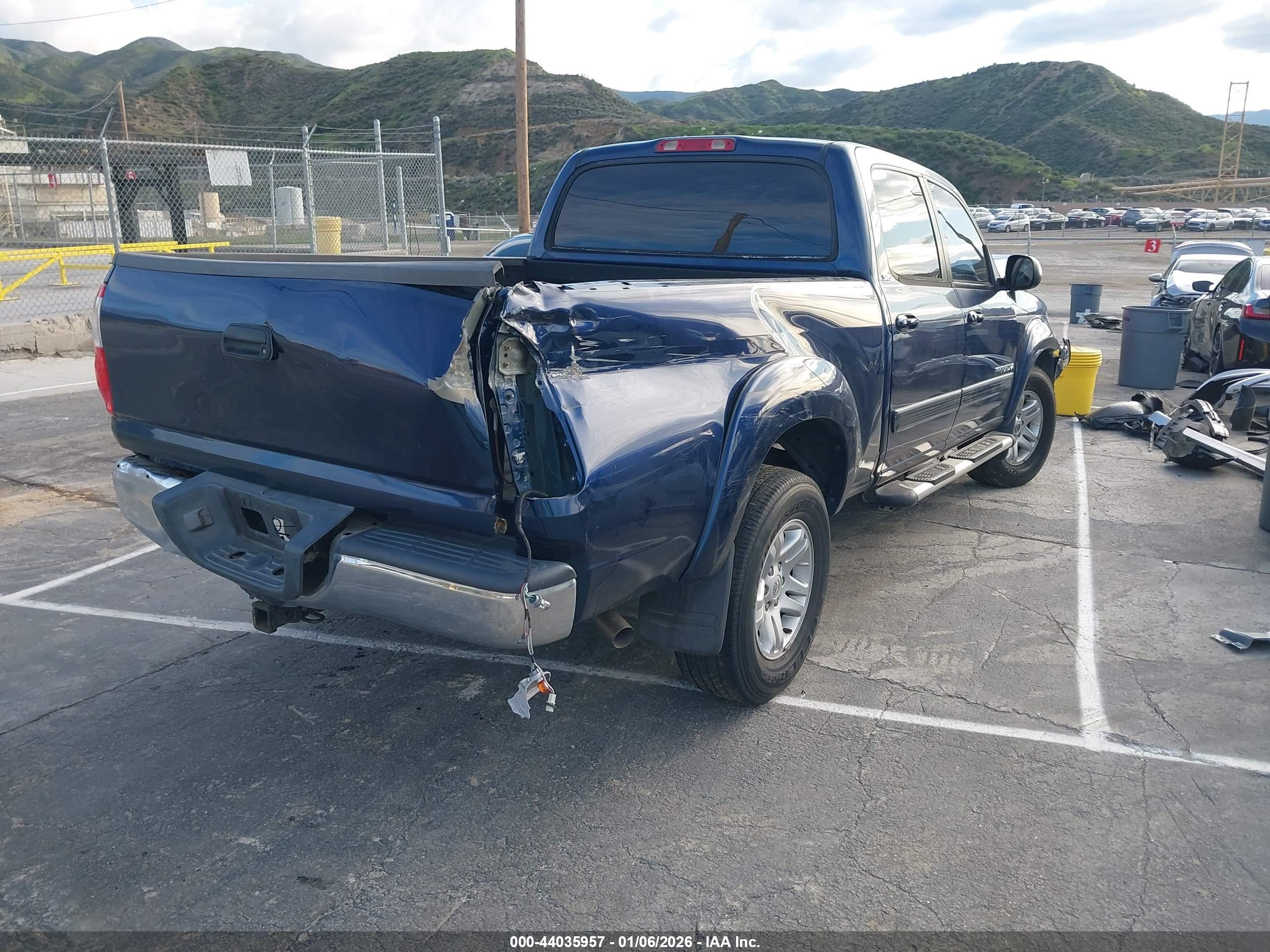 TOYOTA TUNDRA image 4