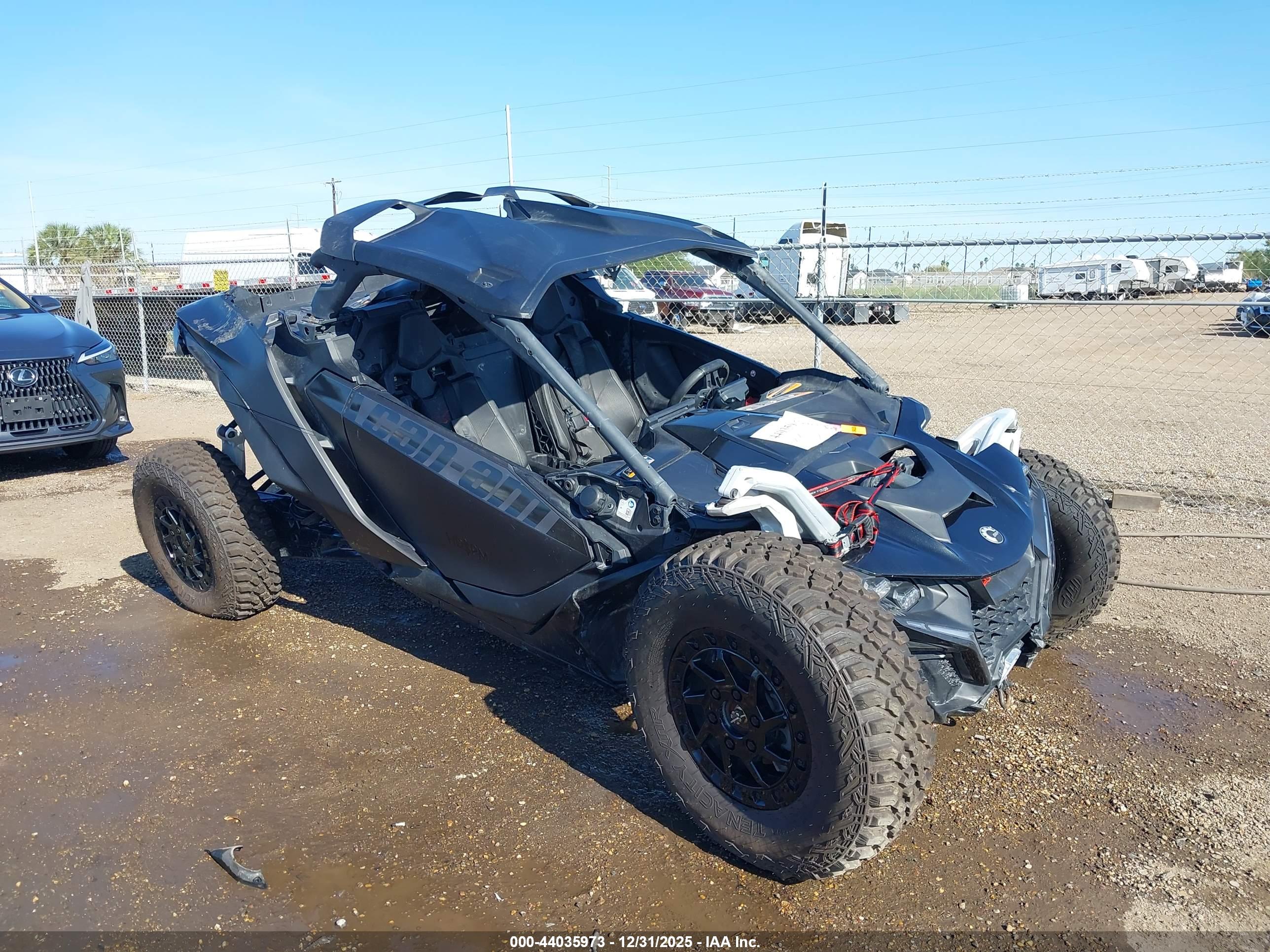 CAN-AM MAVERICK image 2