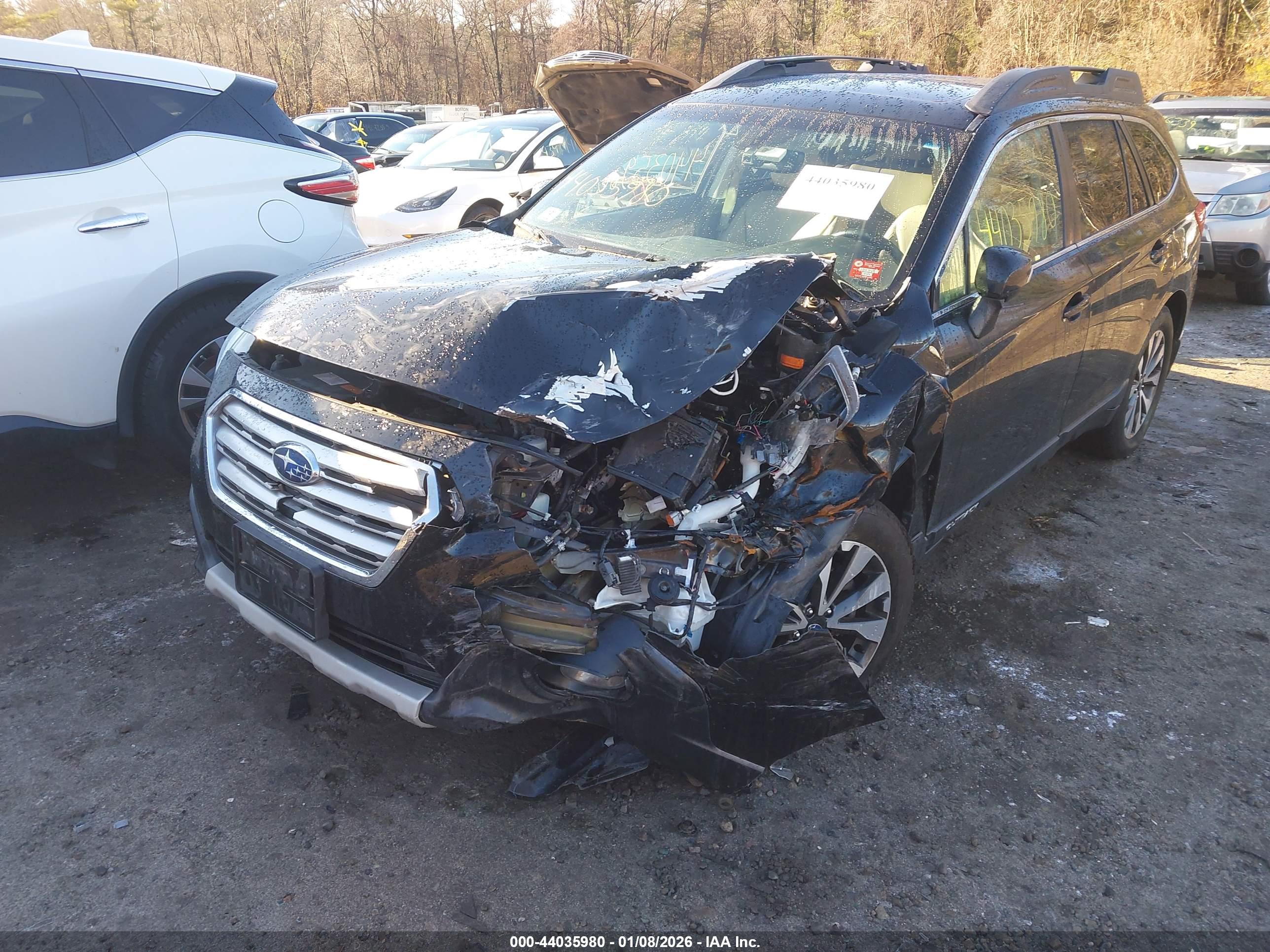 SUBARU OUTBACK image 6