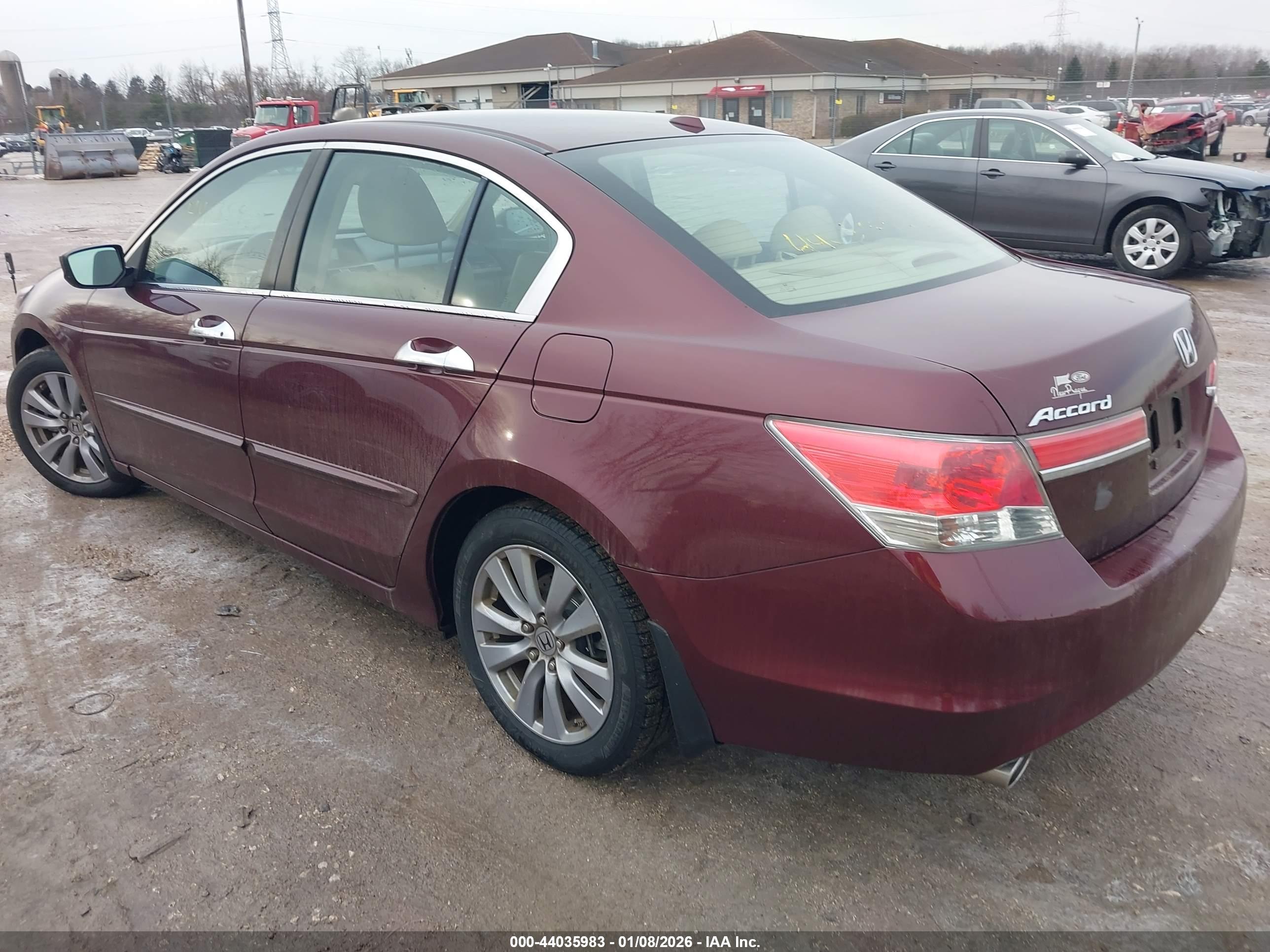 HONDA ACCORD image 3