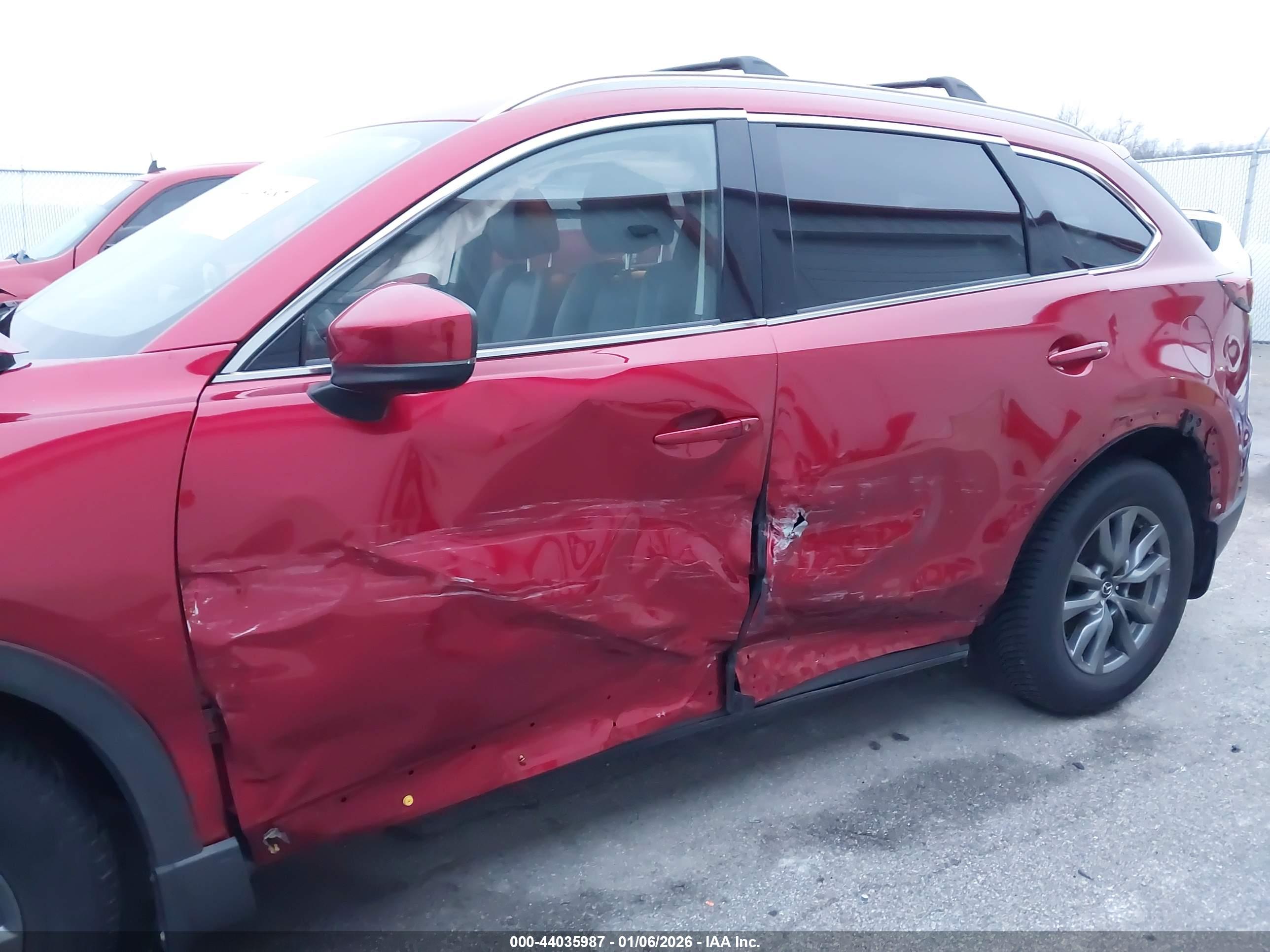 MAZDA CX-9 image 6