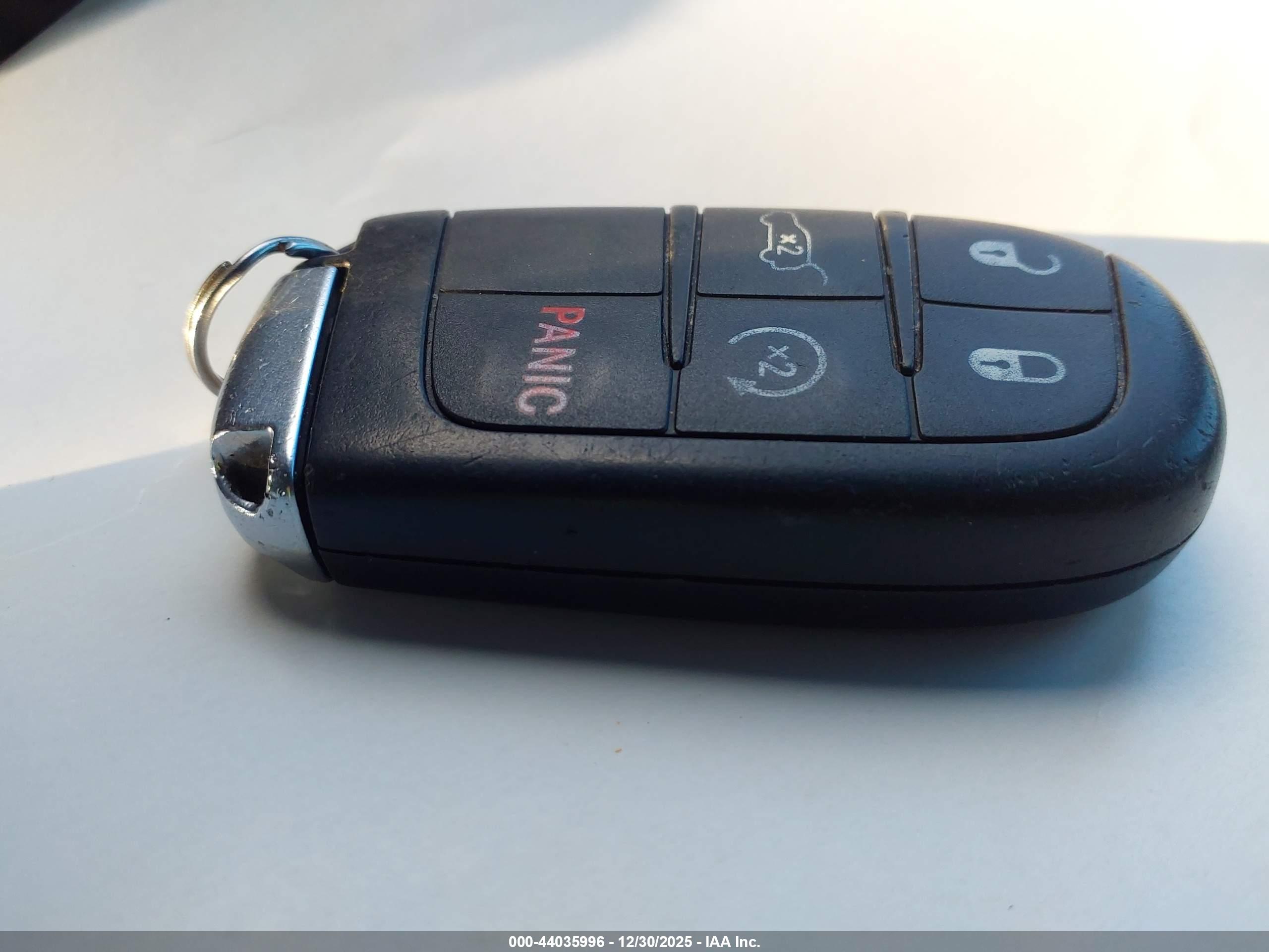 JEEP GRAND image 11