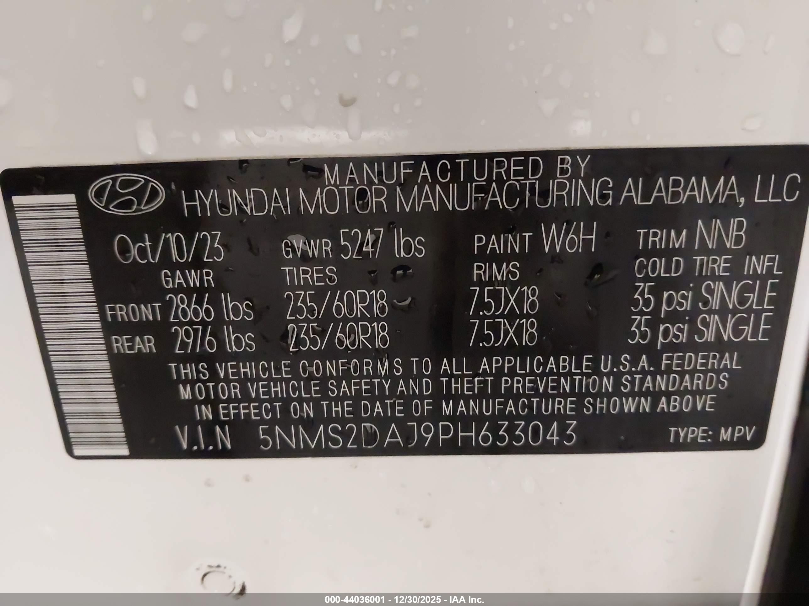 HYUNDAI SANTA image 9