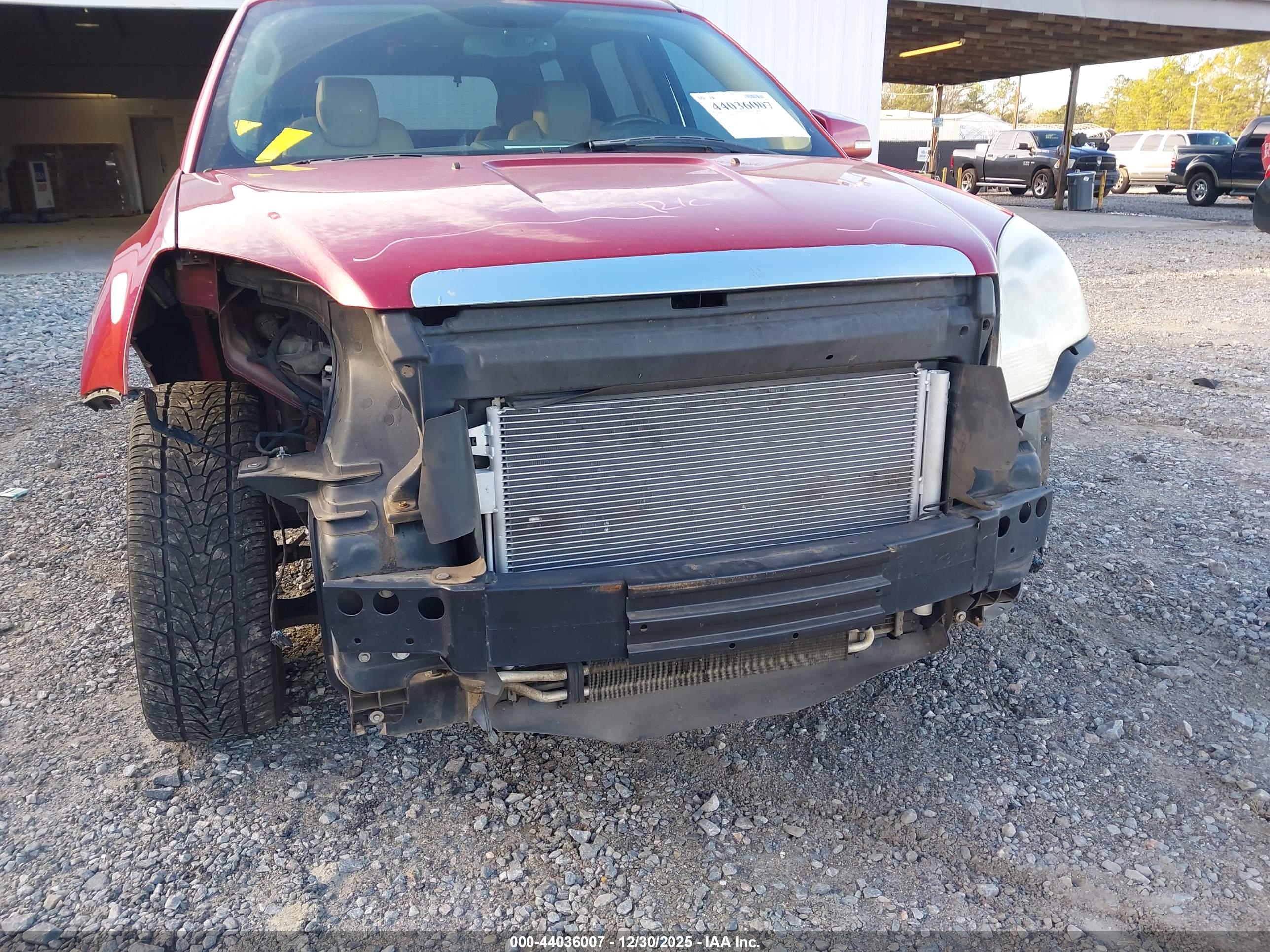 GMC ACADIA image 6