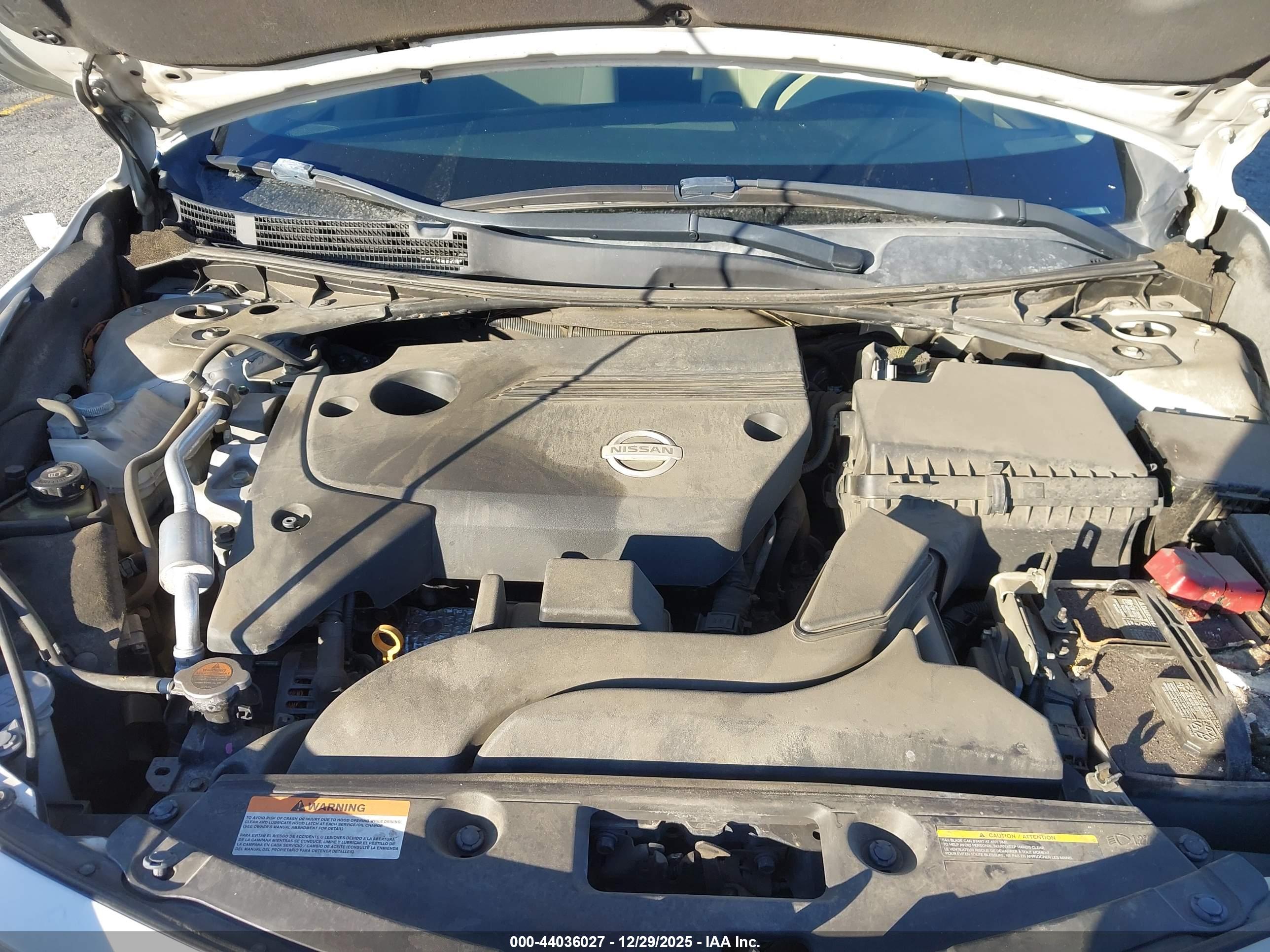 NISSAN ALTIMA image 10