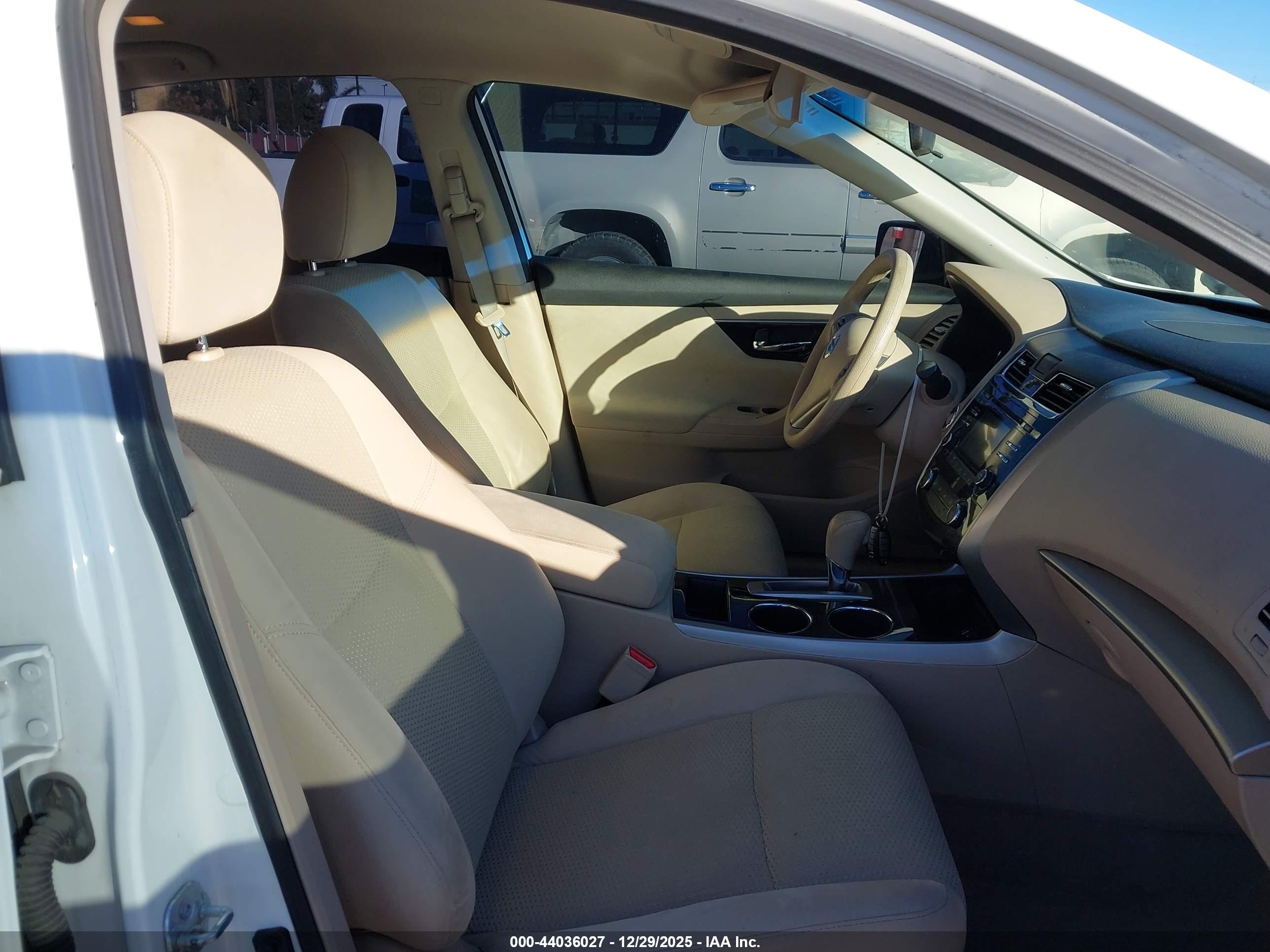 NISSAN ALTIMA image 5