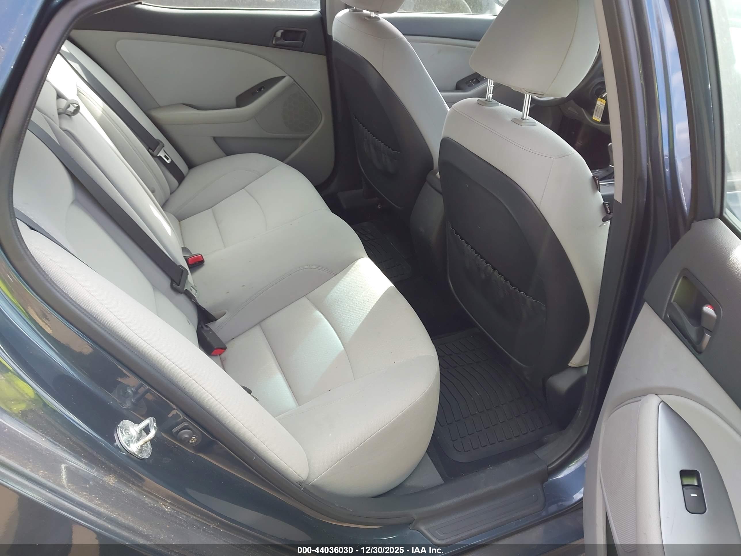 KIA OPTIMA image 8