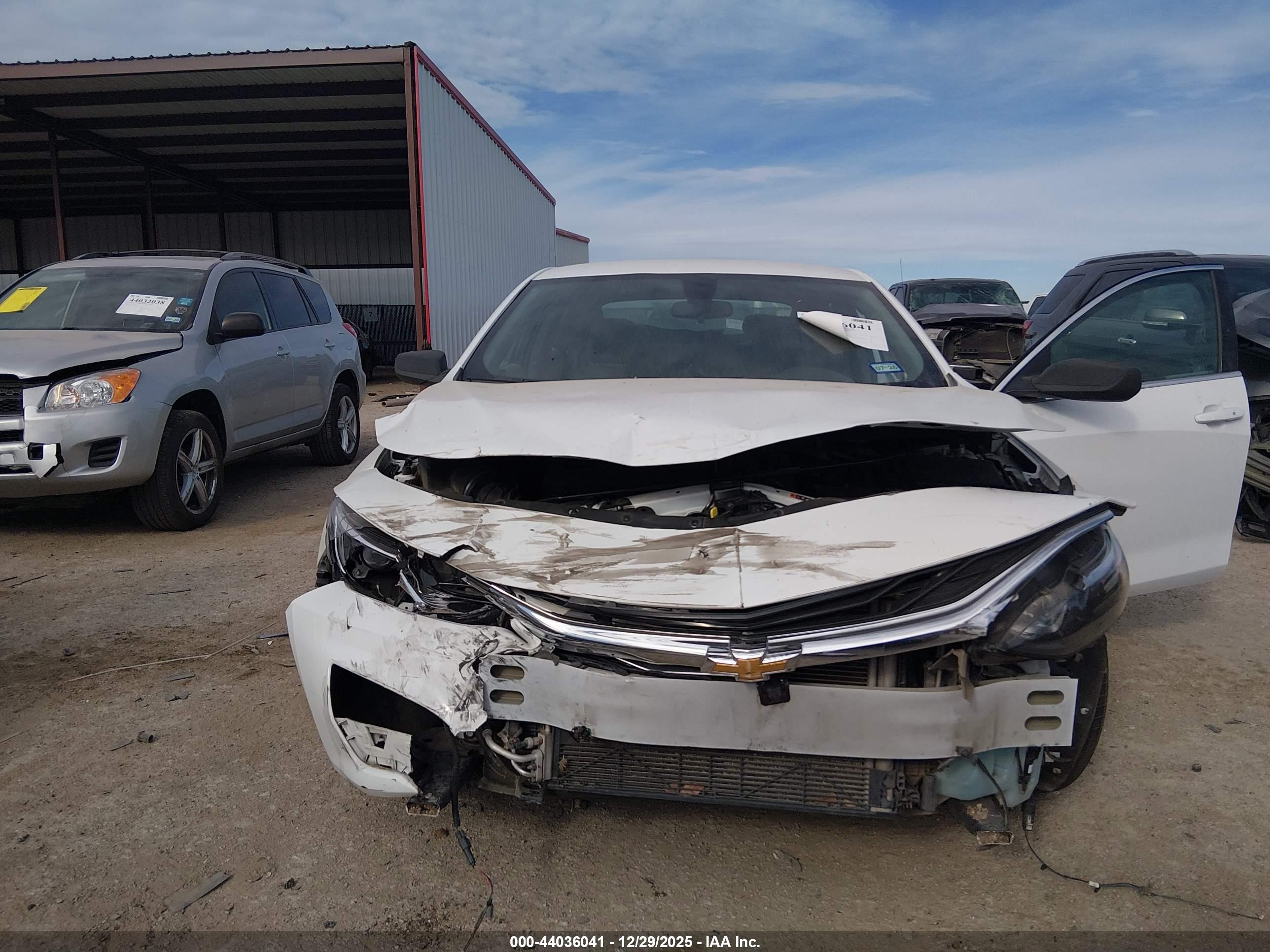 CHEVROLET MALIBU image 6