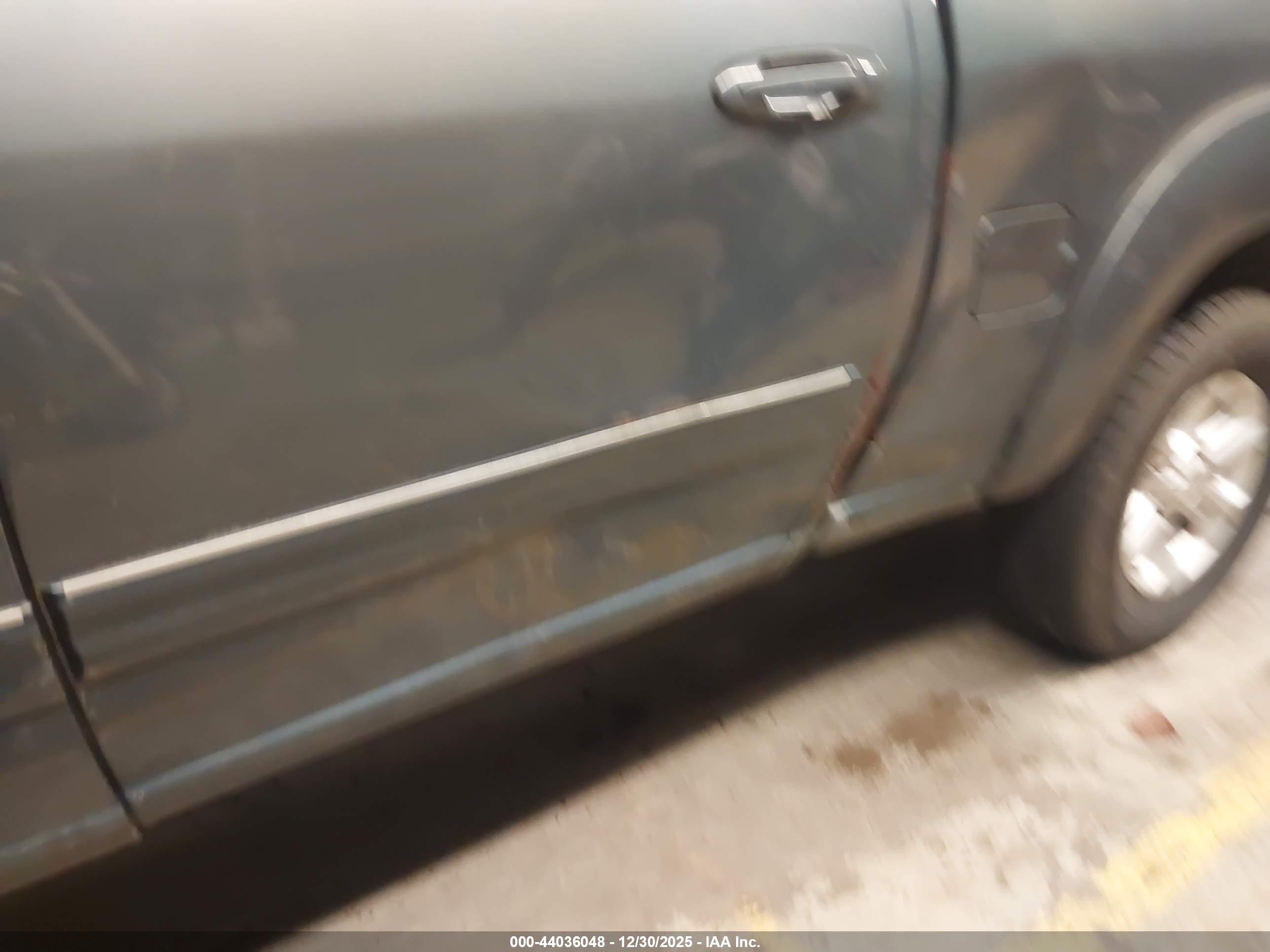 TOYOTA TUNDRA image 6