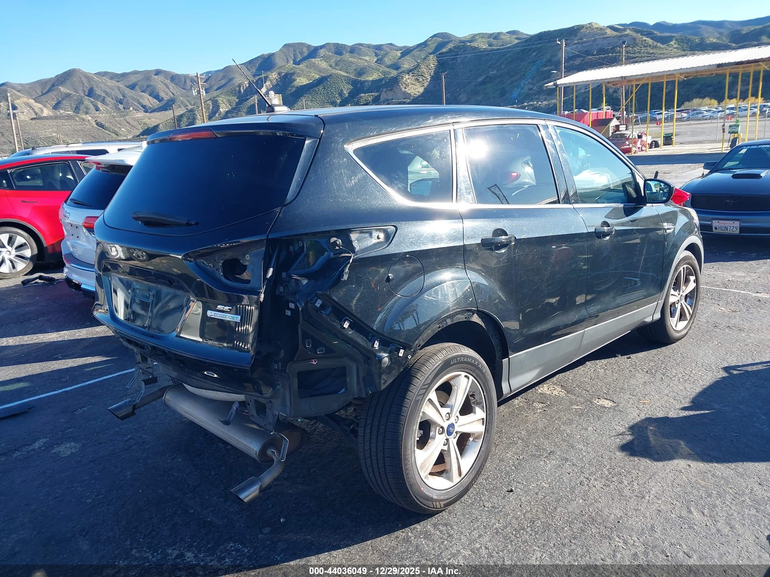 FORD ESCAPE image 4