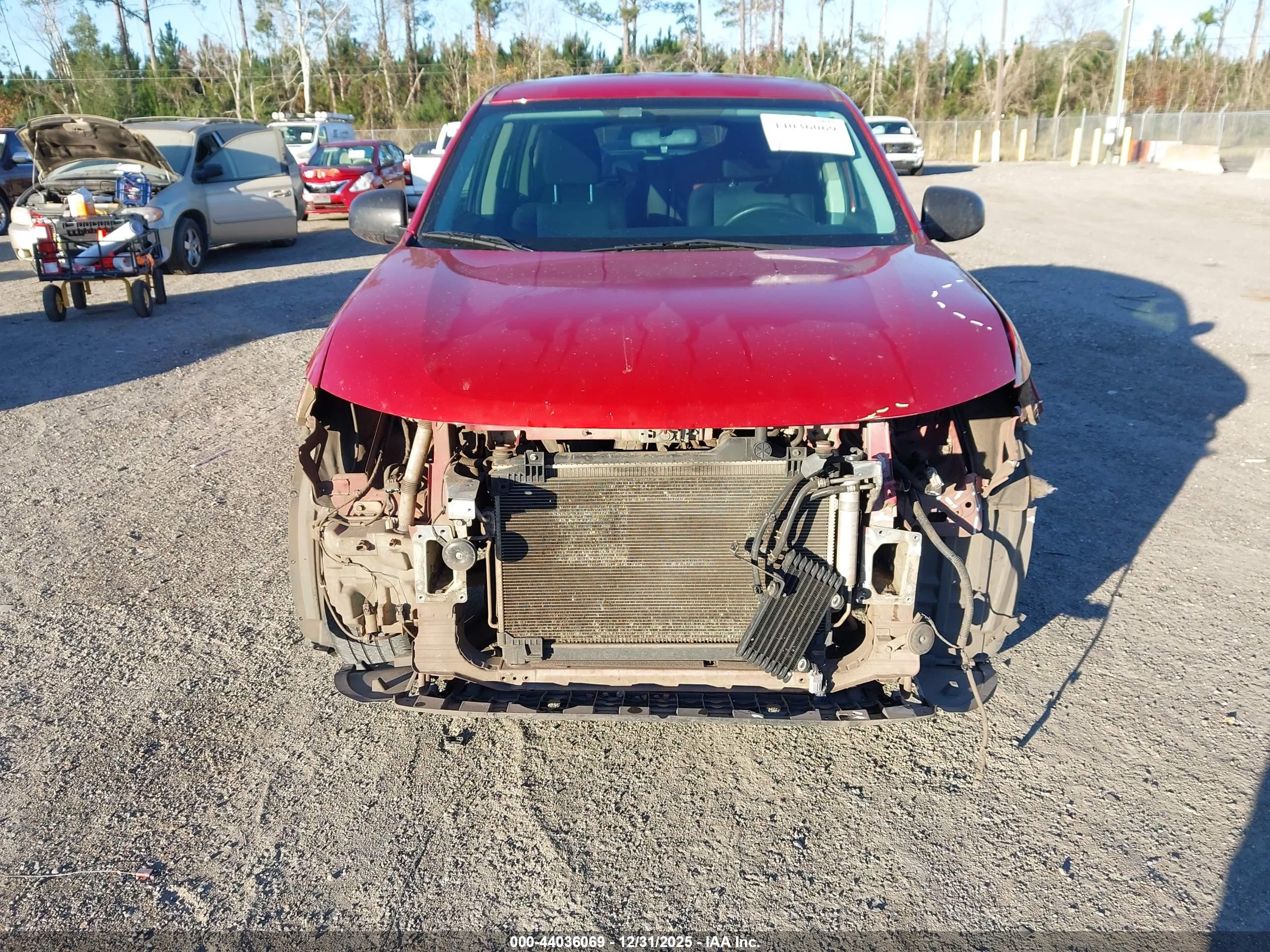 MITSUBISHI OUTLANDER image 6