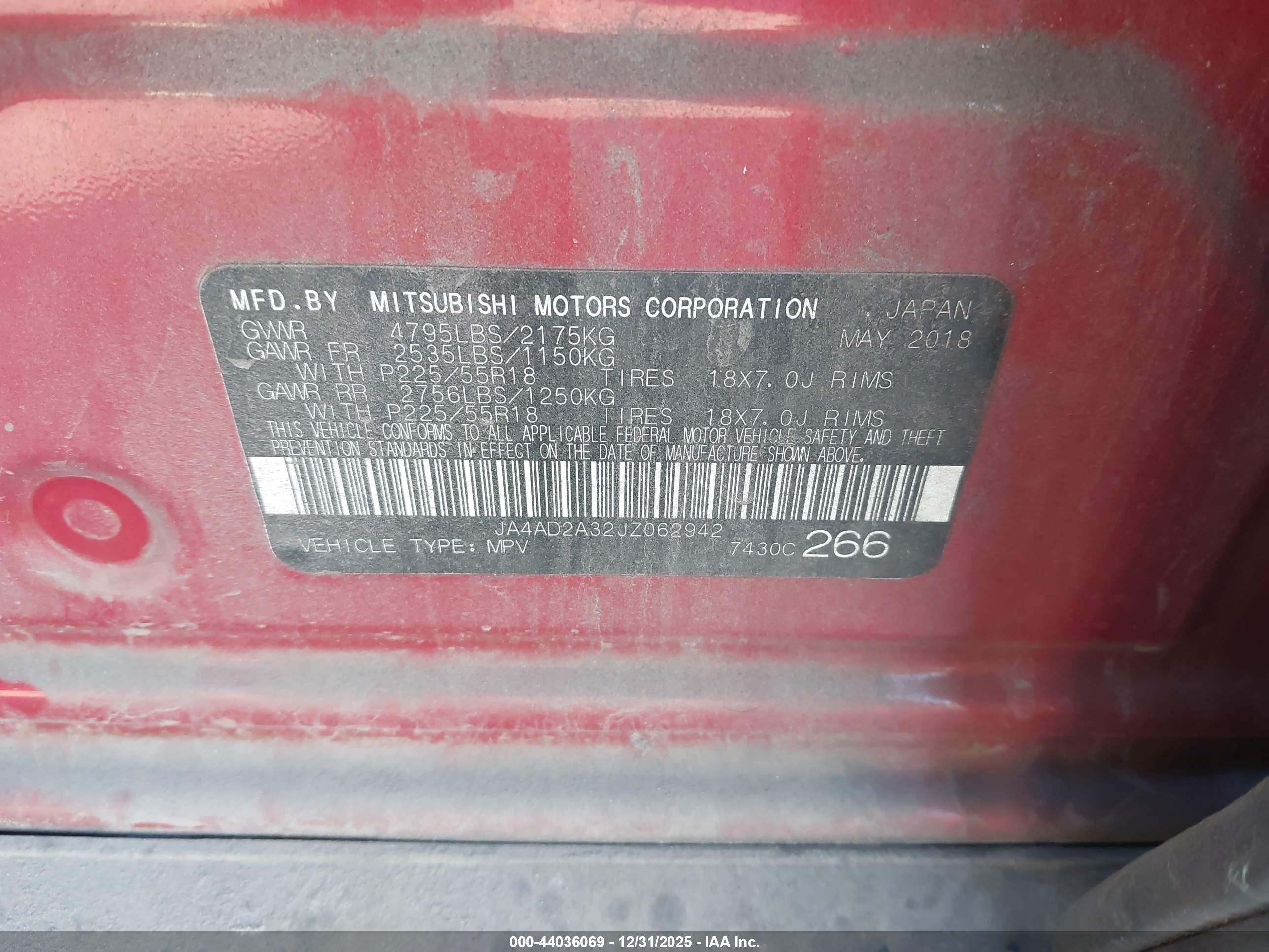 MITSUBISHI OUTLANDER image 9