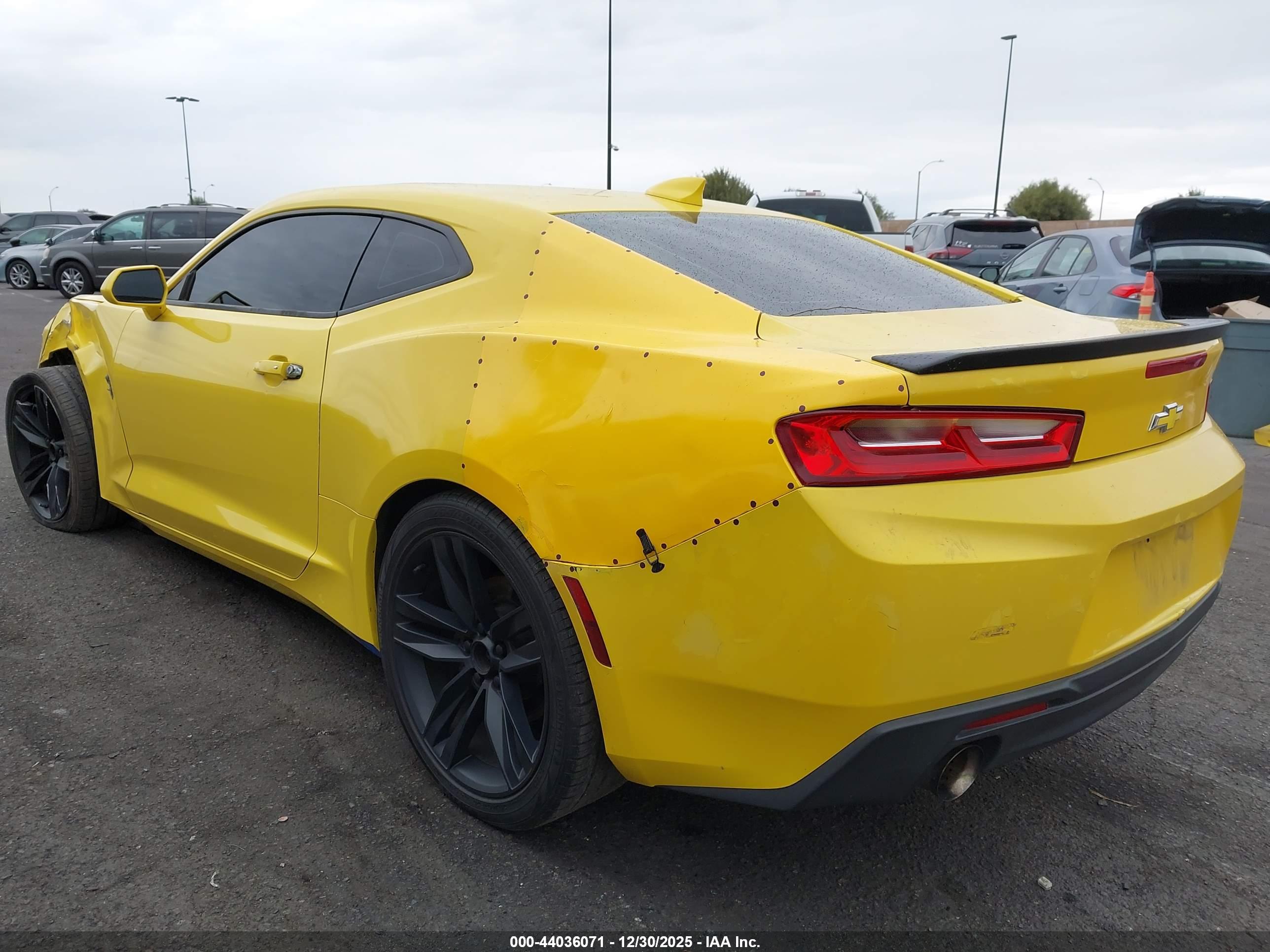 CHEVROLET CAMARO image 3