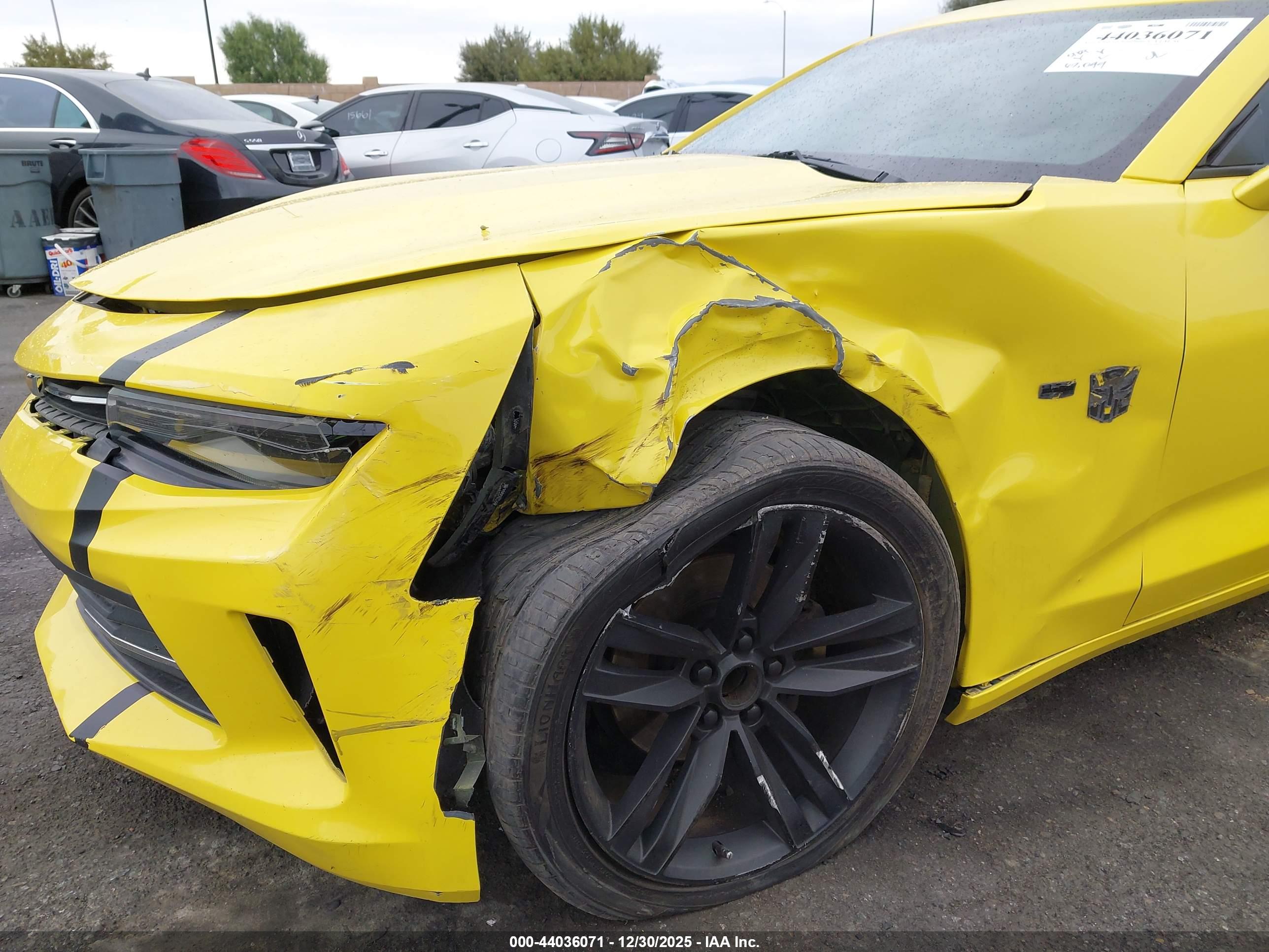 CHEVROLET CAMARO image 6