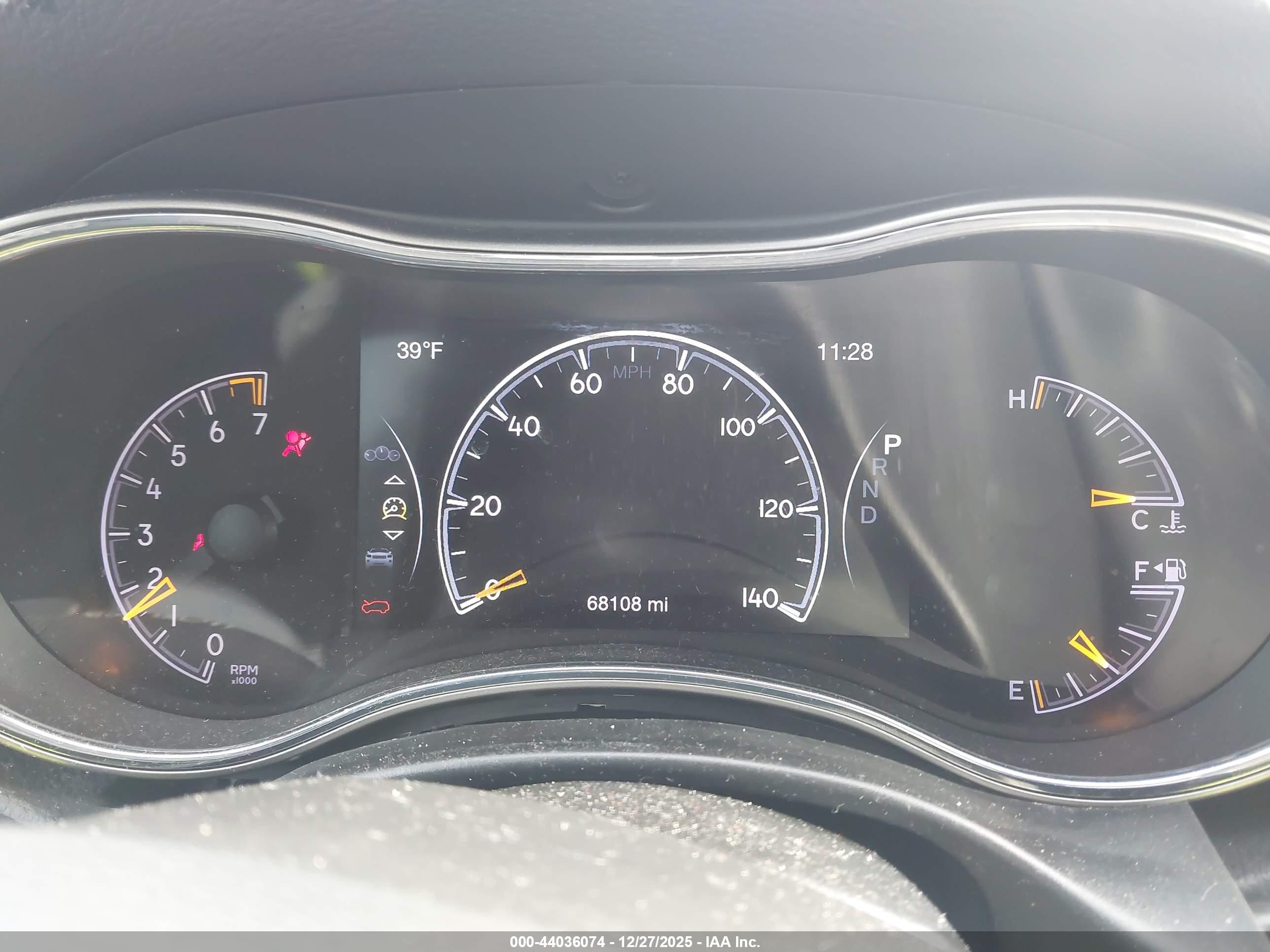 JEEP GRAND image 7