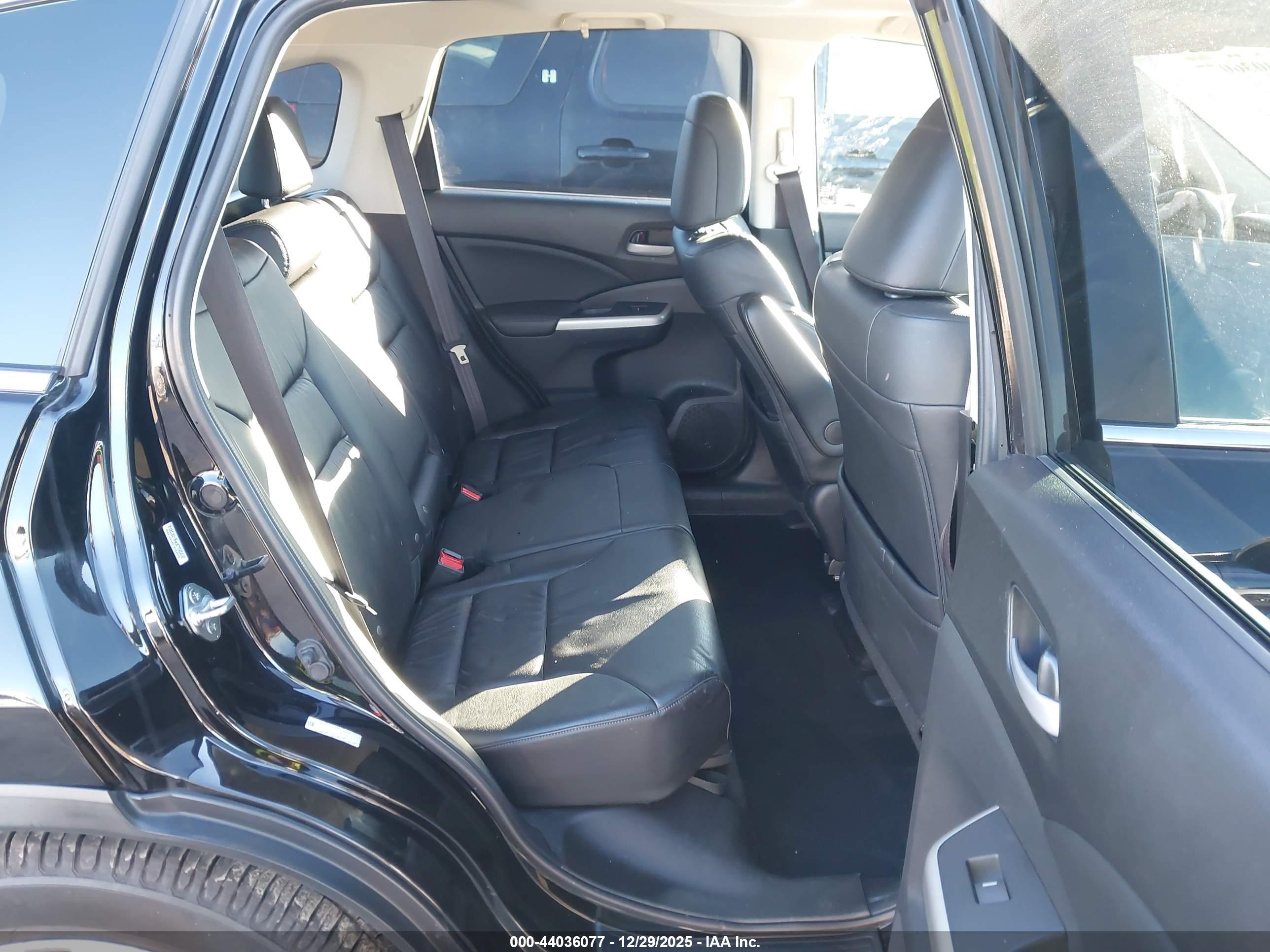 HONDA CR-V image 8