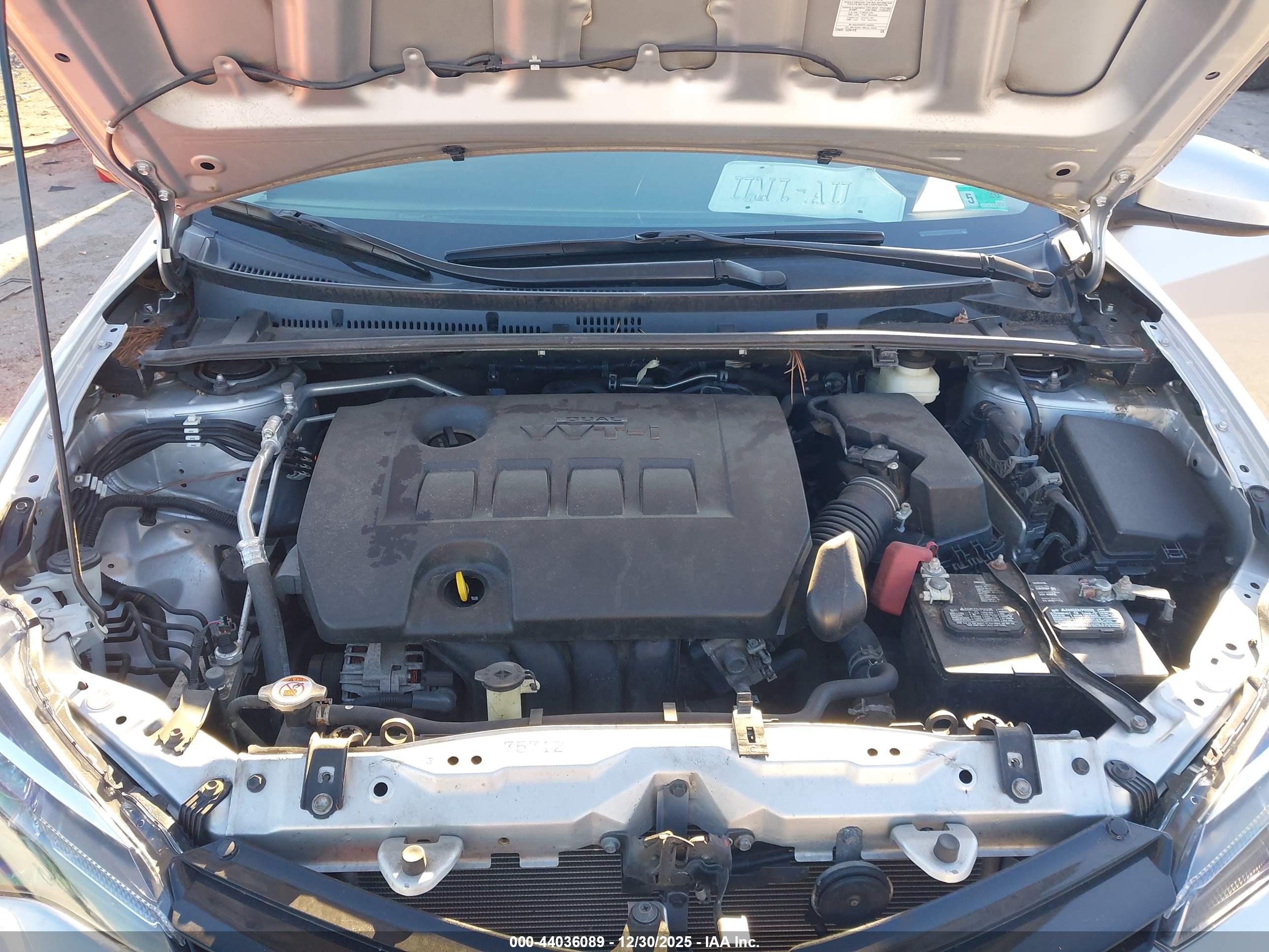 TOYOTA COROLLA image 10