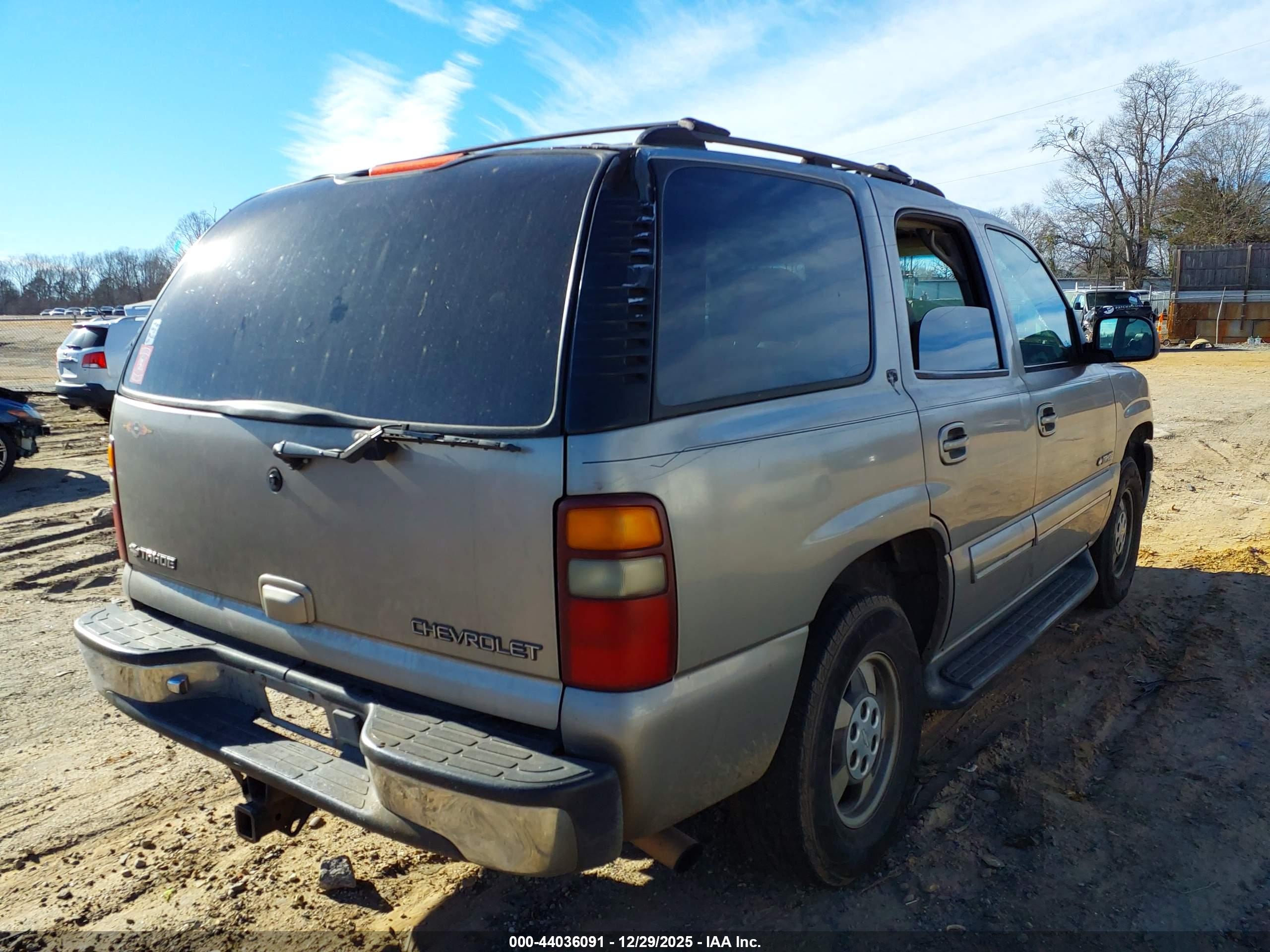 CHEVROLET TAHOE image 4