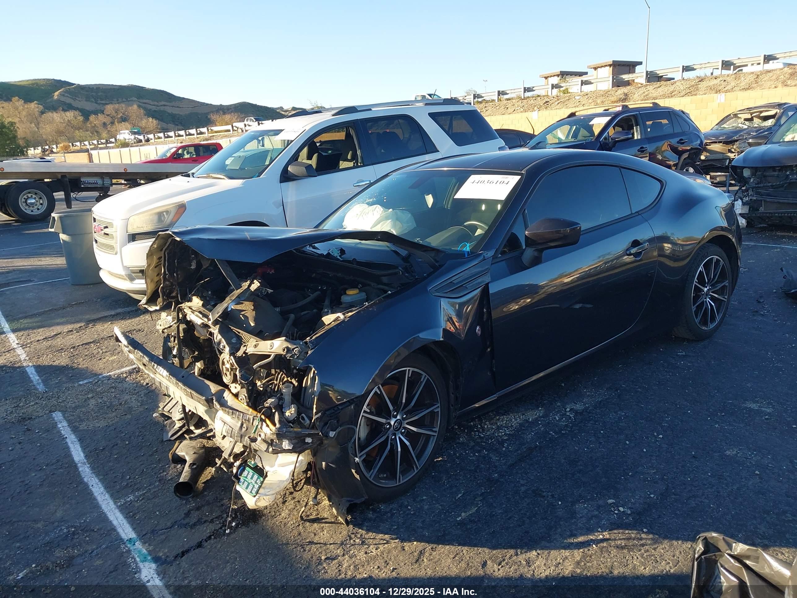 TOYOTA 86 image 2
