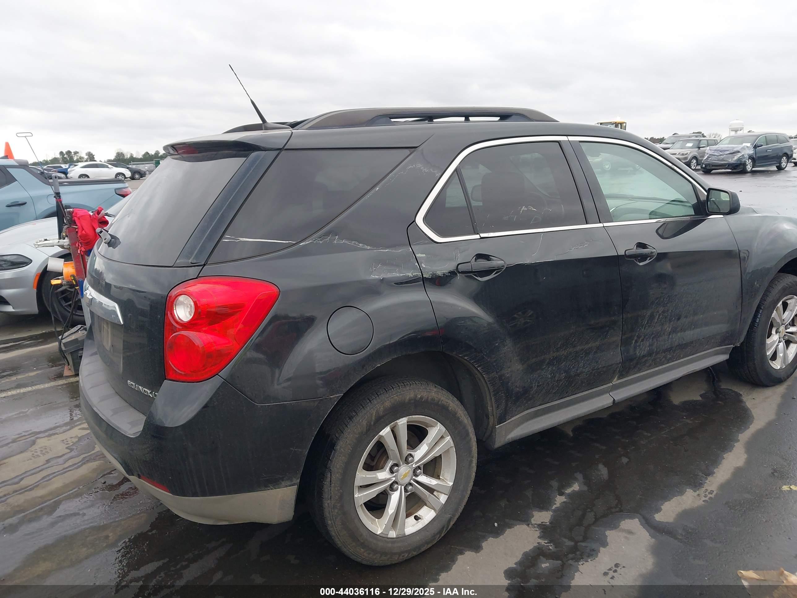 CHEVROLET EQUINOX image 6
