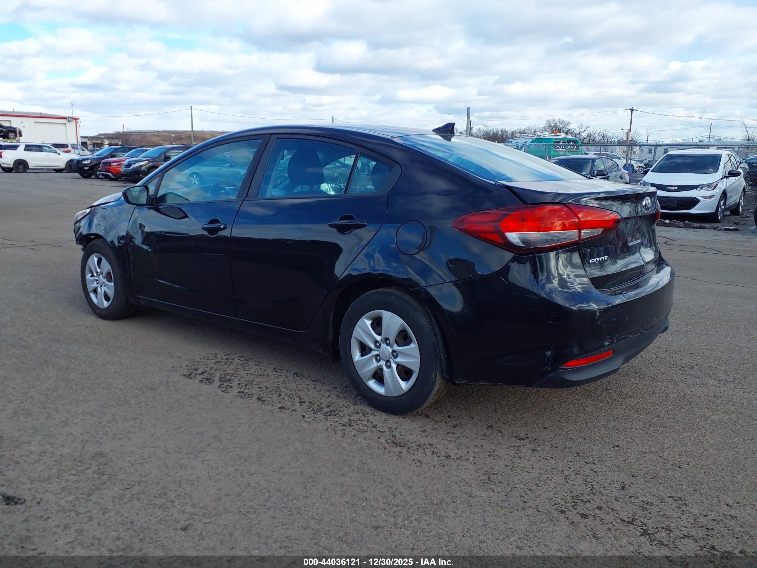 KIA FORTE image 3