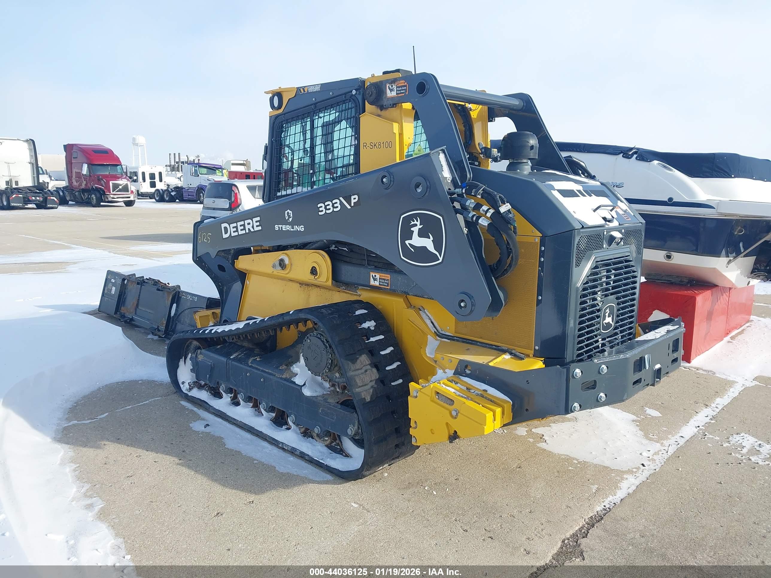 JOHN DEERE image 3