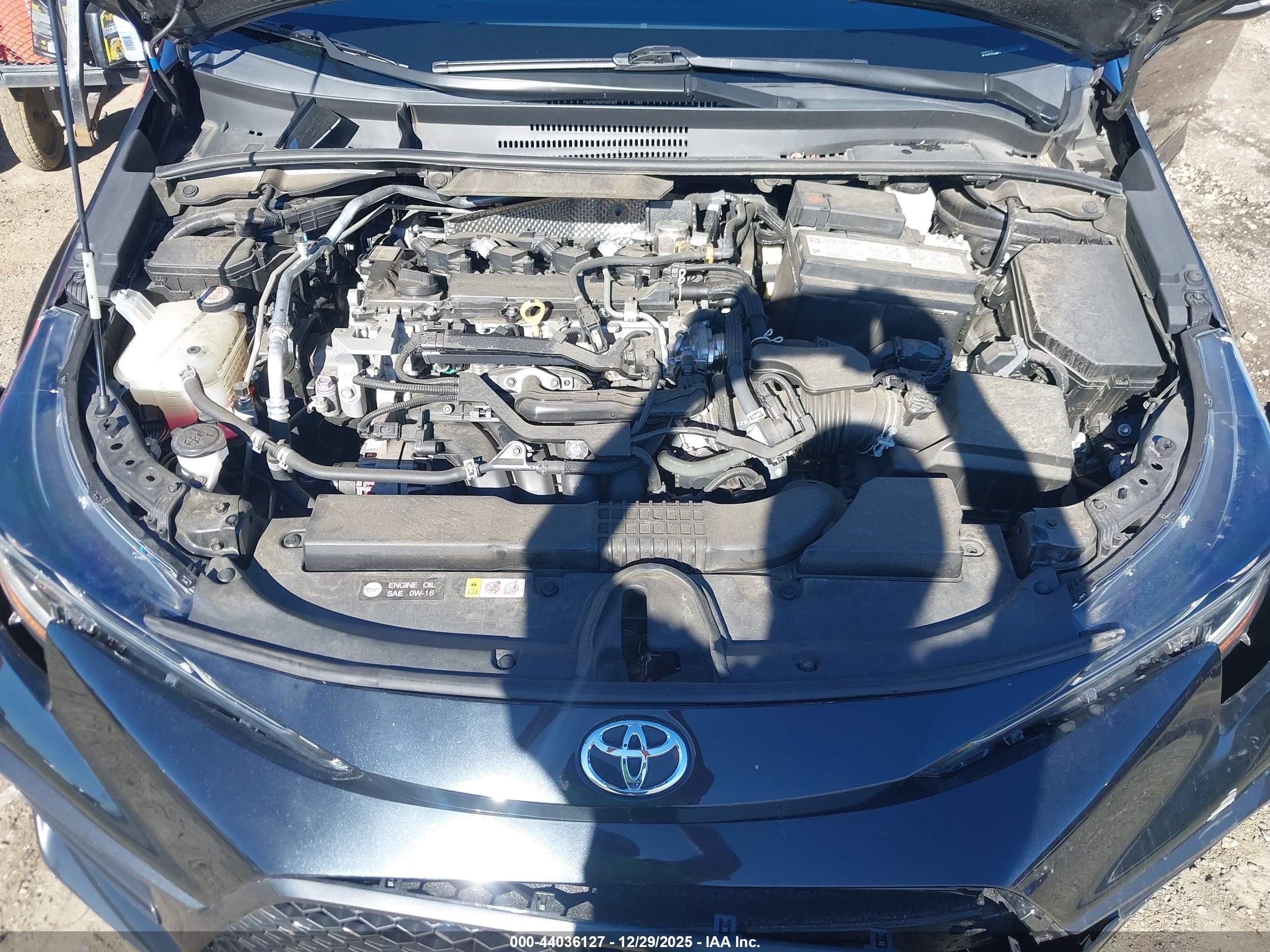 TOYOTA COROLLA image 10