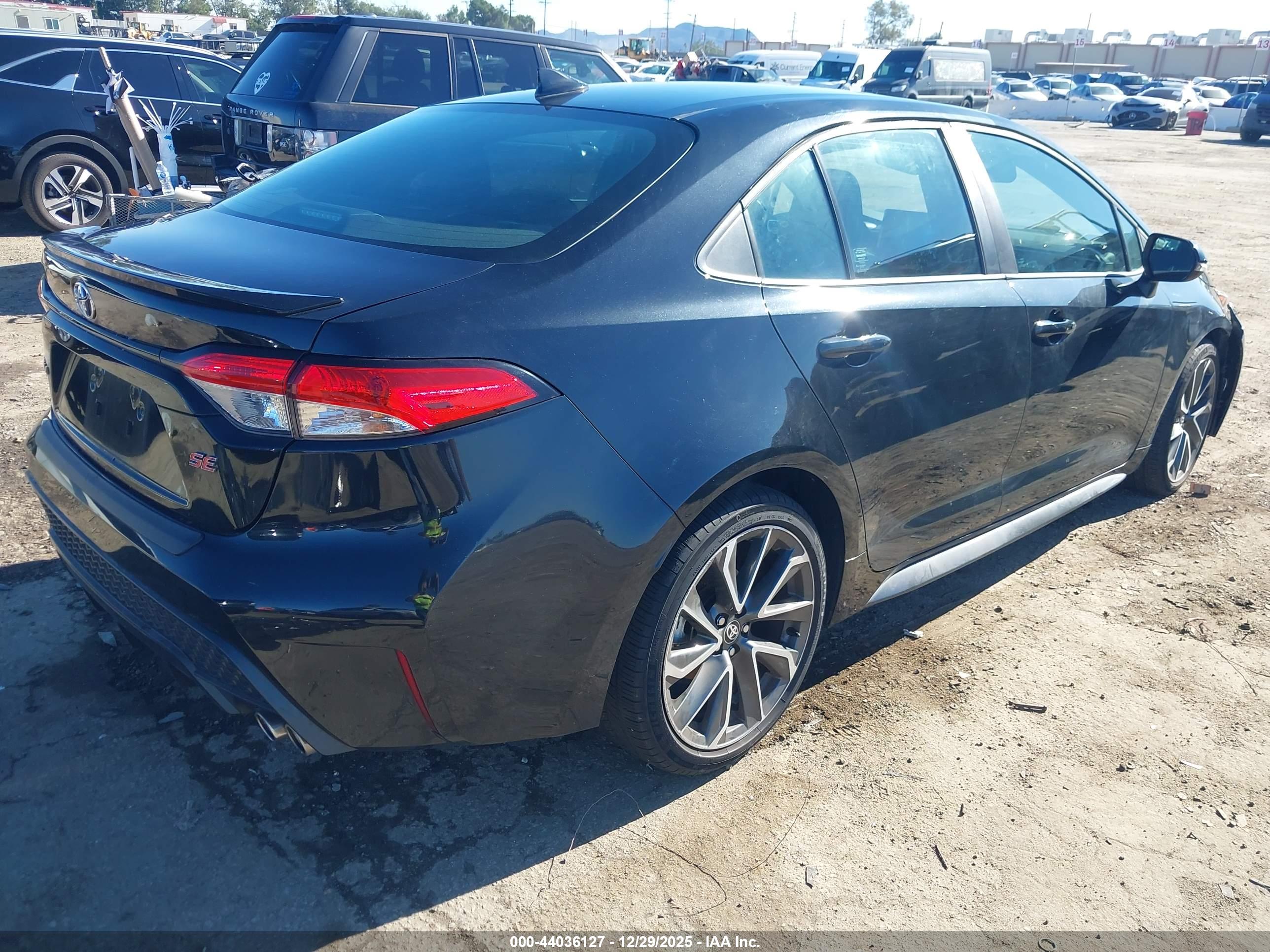 TOYOTA COROLLA image 4