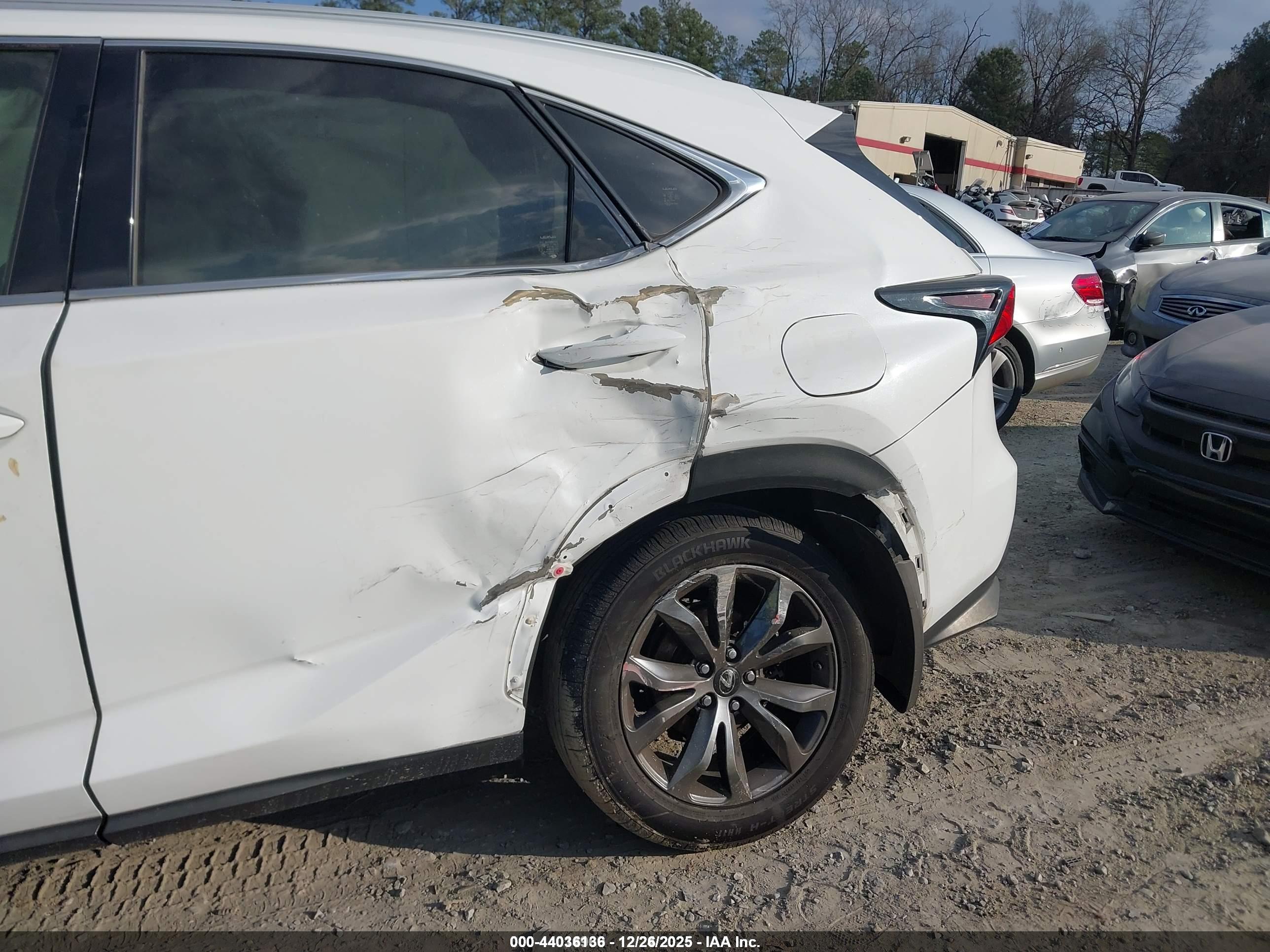 LEXUS NX image 6