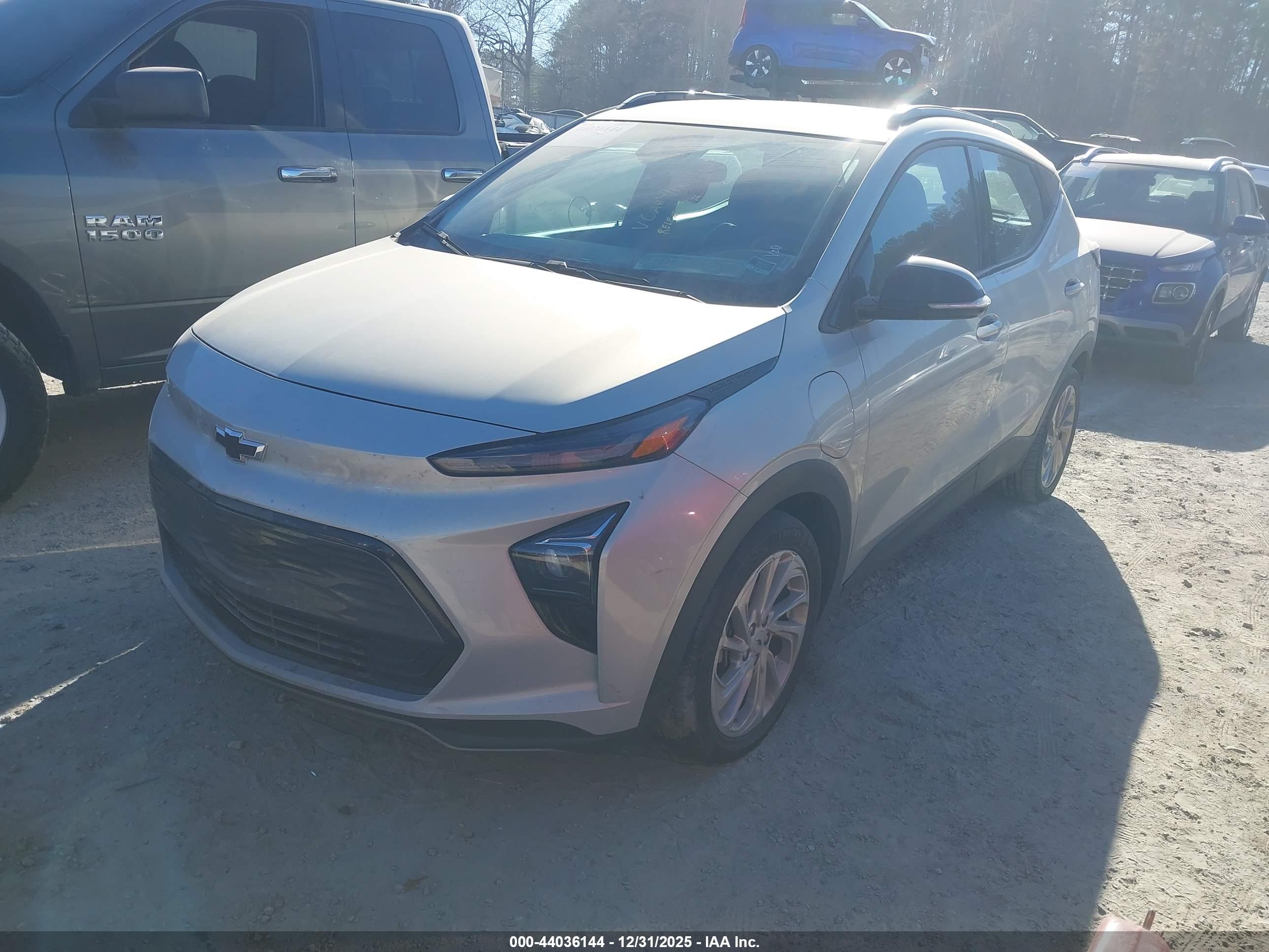 CHEVROLET BOLT image 2