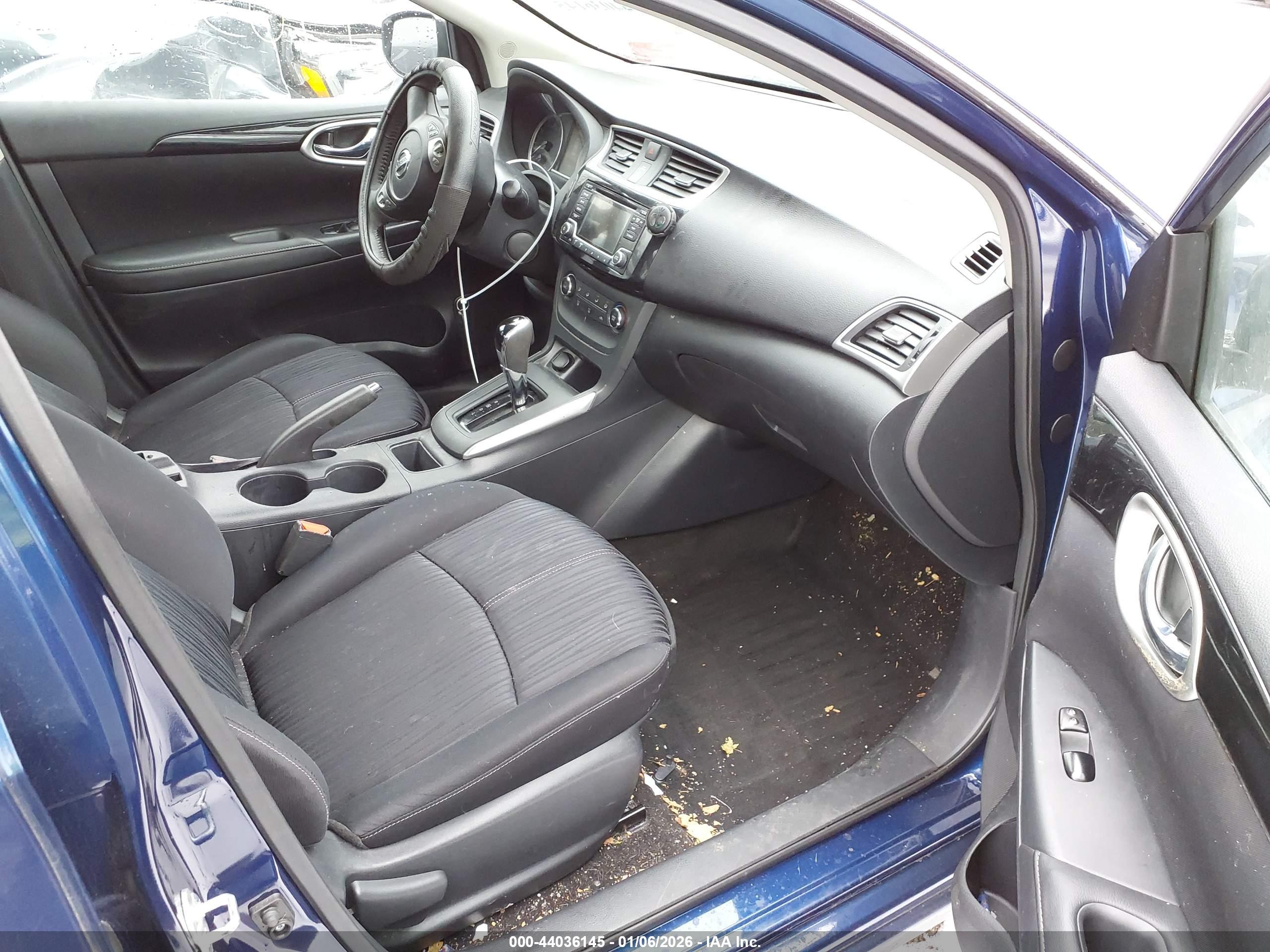 NISSAN SENTRA image 5