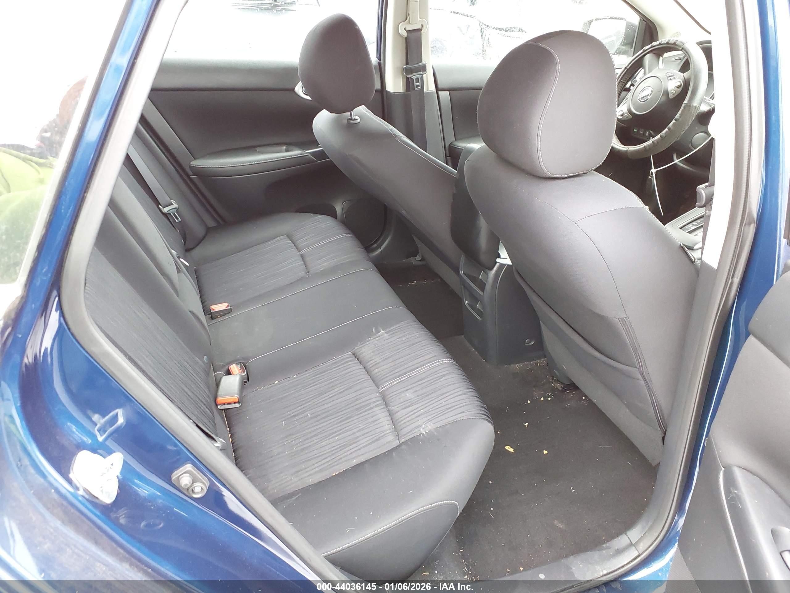 NISSAN SENTRA image 8
