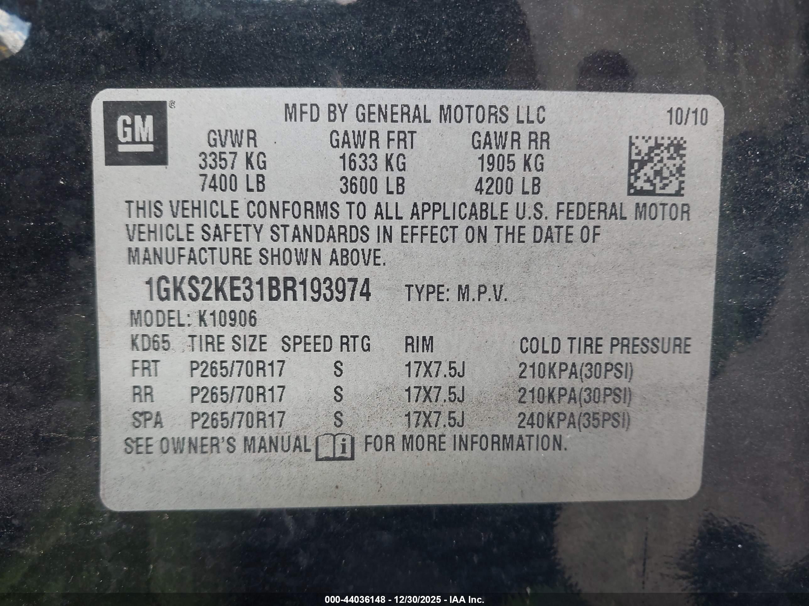 GMC YUKON image 9