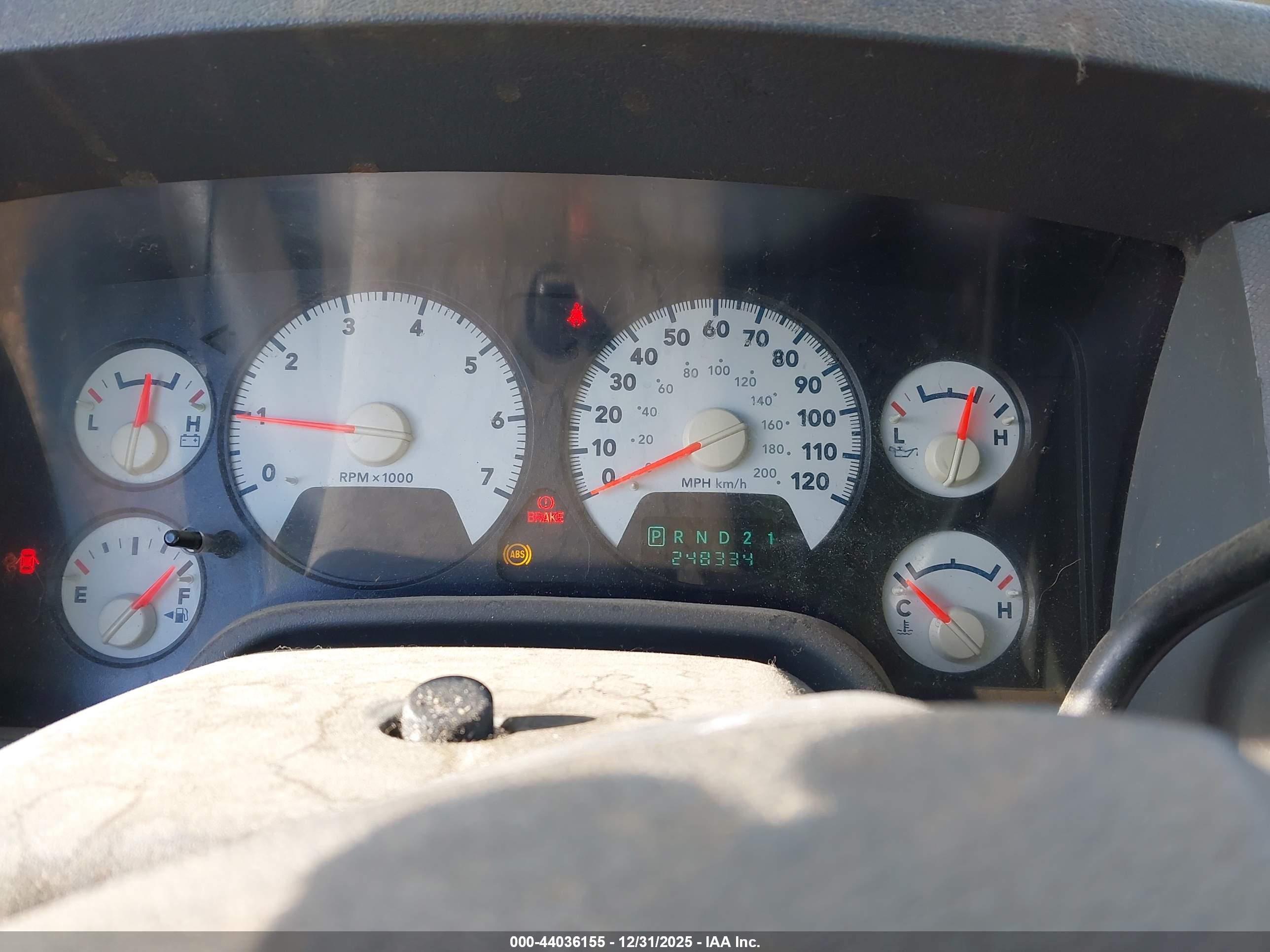 DODGE RAM image 7