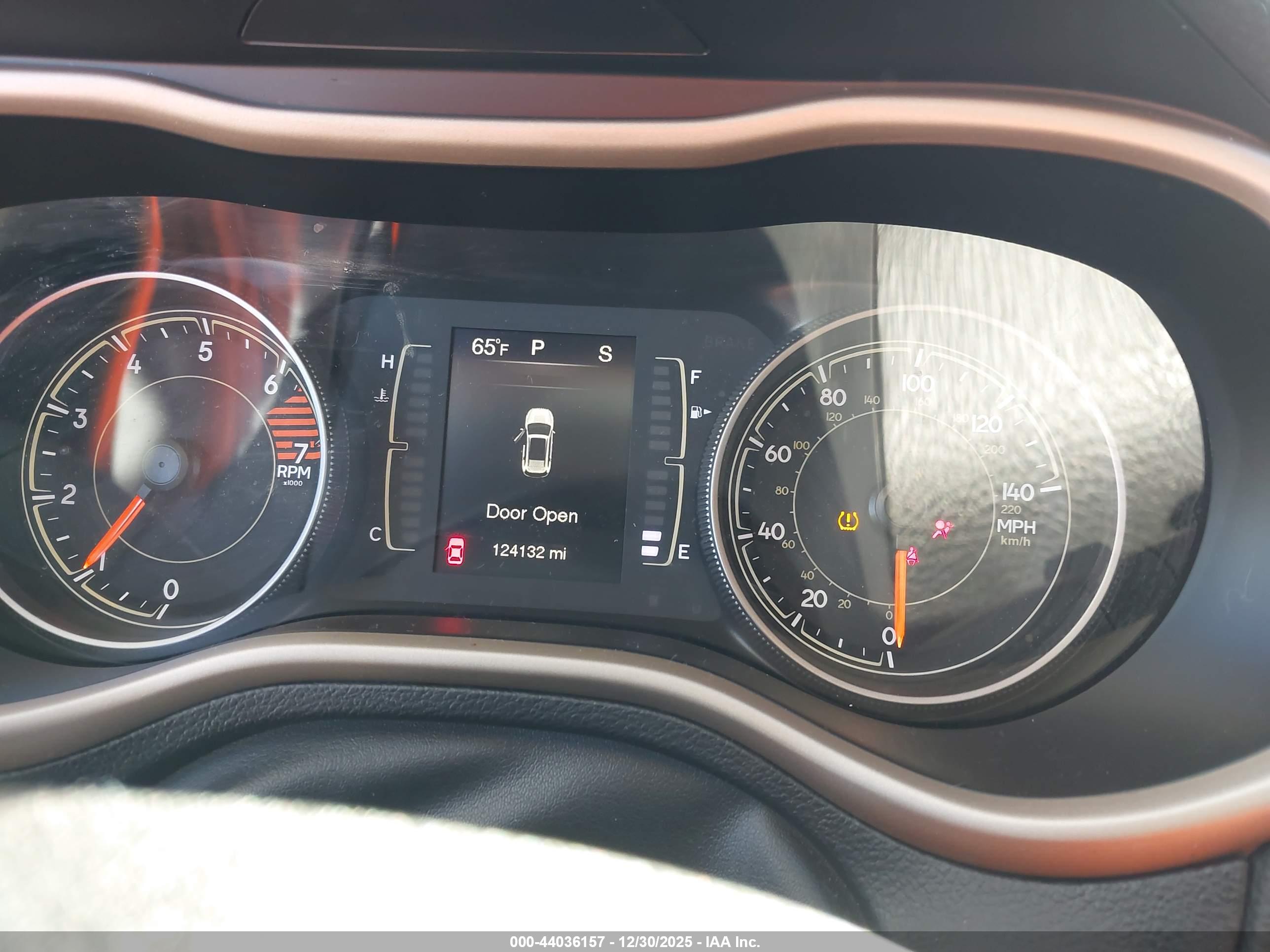 JEEP CHEROKEE image 7
