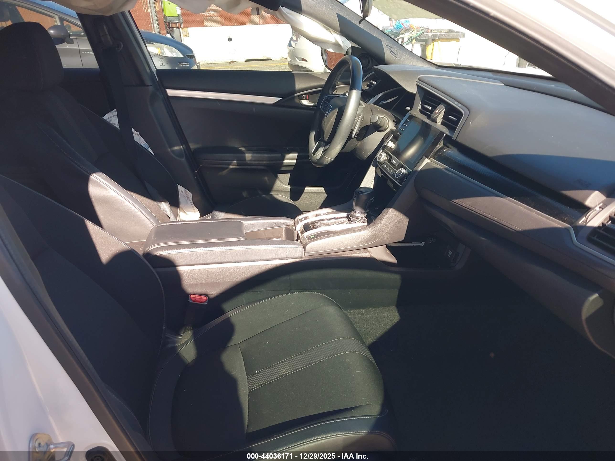 HONDA CIVIC image 5