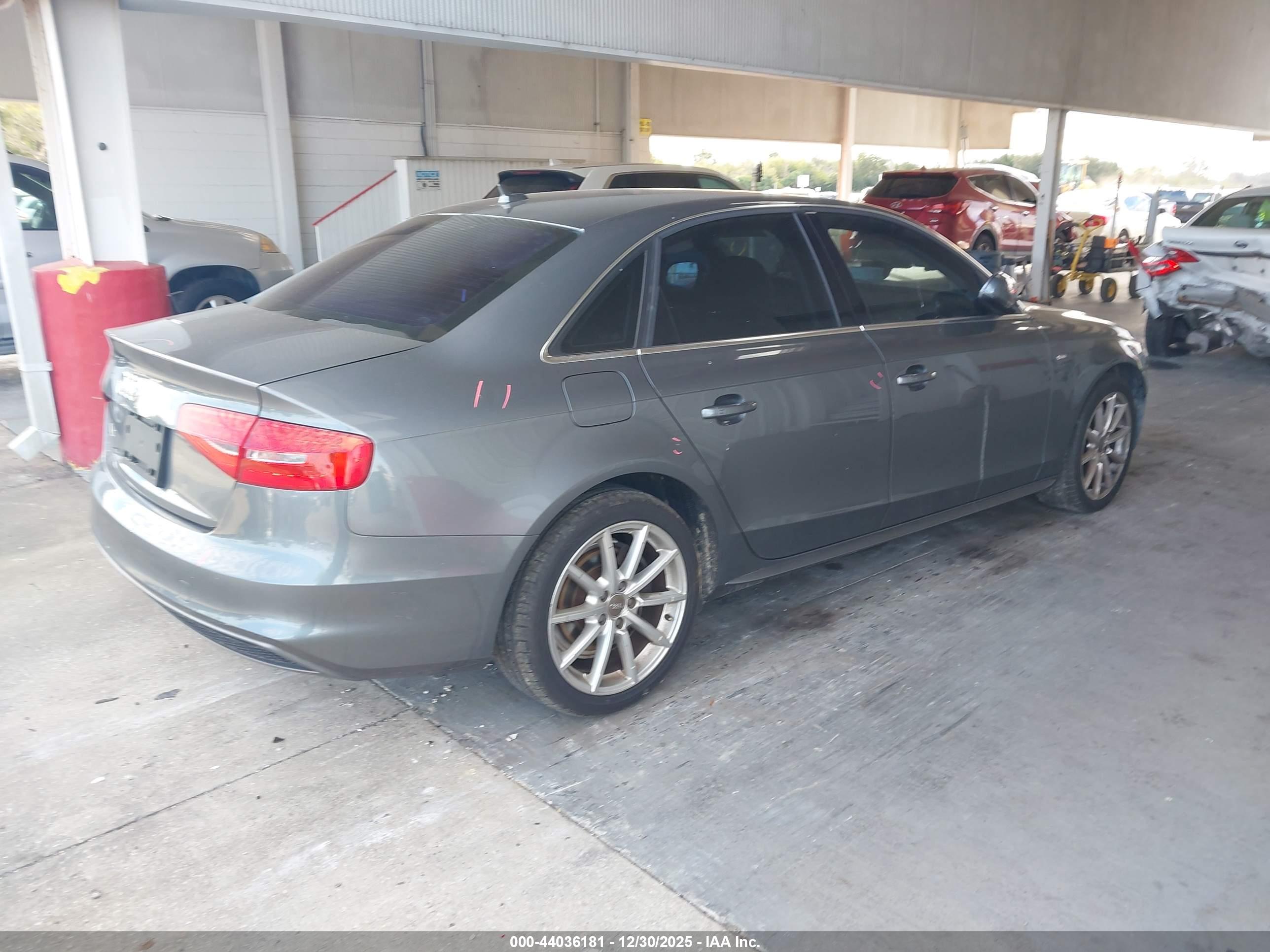 AUDI A4 image 4